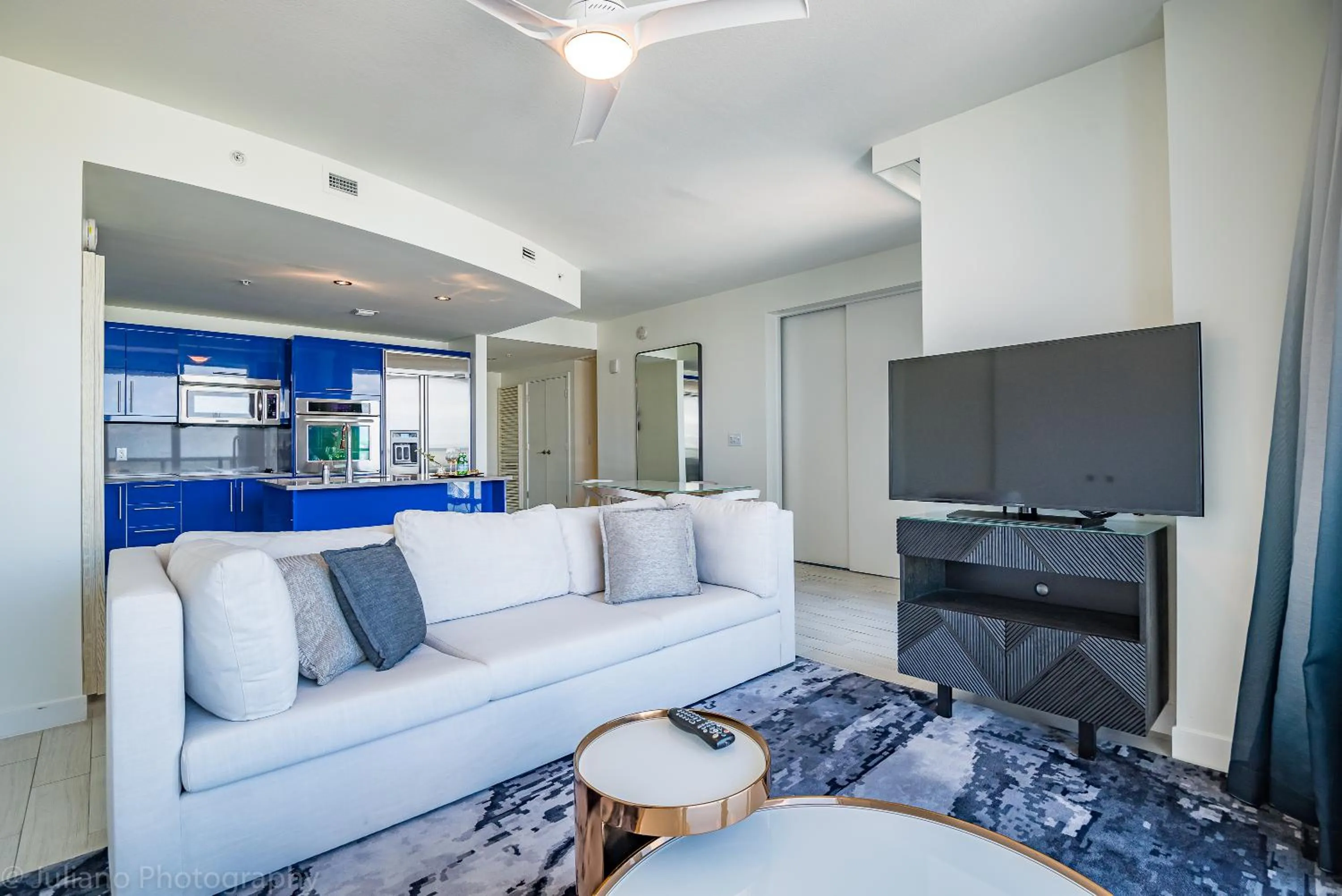 TV and multimedia in W Residences Fort Lauderdale Luxury Suites Across from Fort Lauderdale Beach