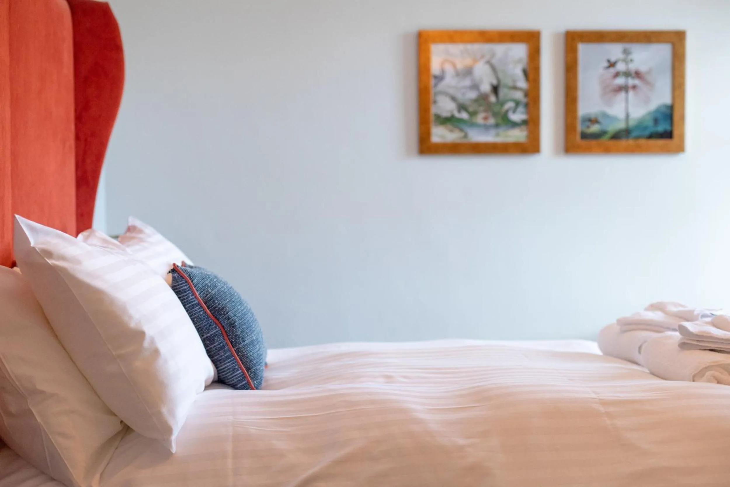 TV and multimedia, Bed in The Chequers Inn