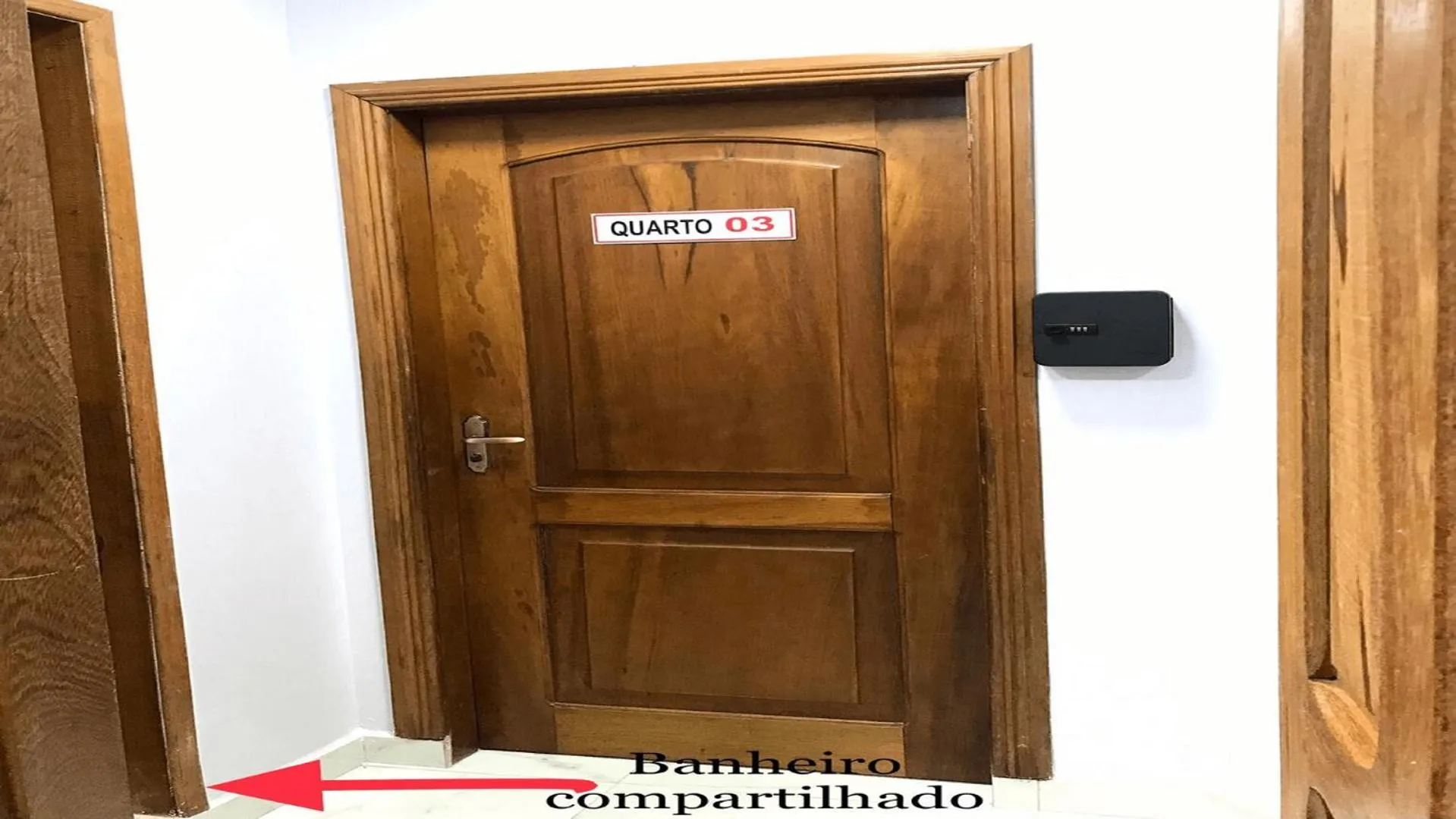 Public Bath in Hotel Residencial Manaus - Flores