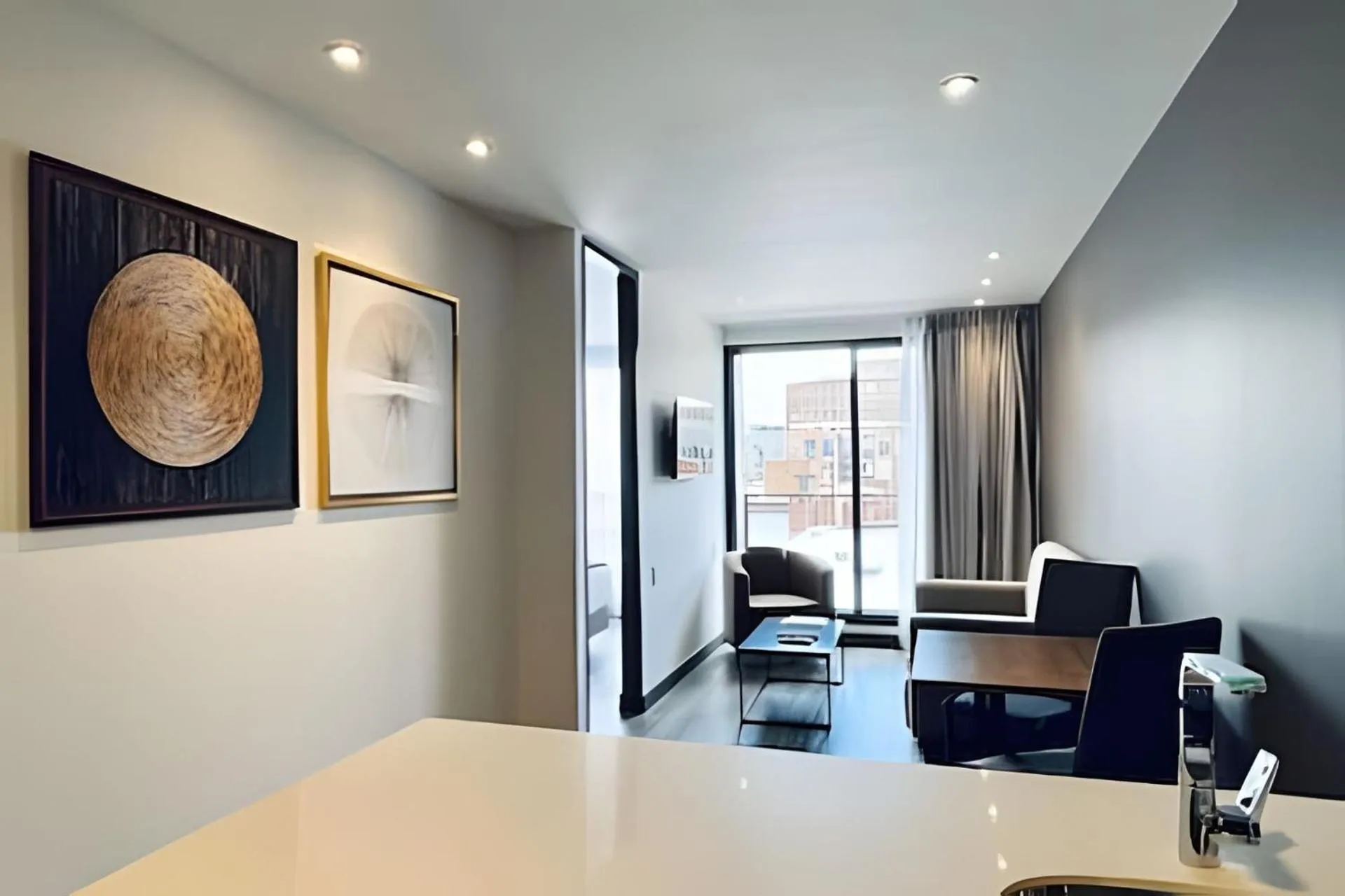 Photo of the whole room in Edificio Morph Chico