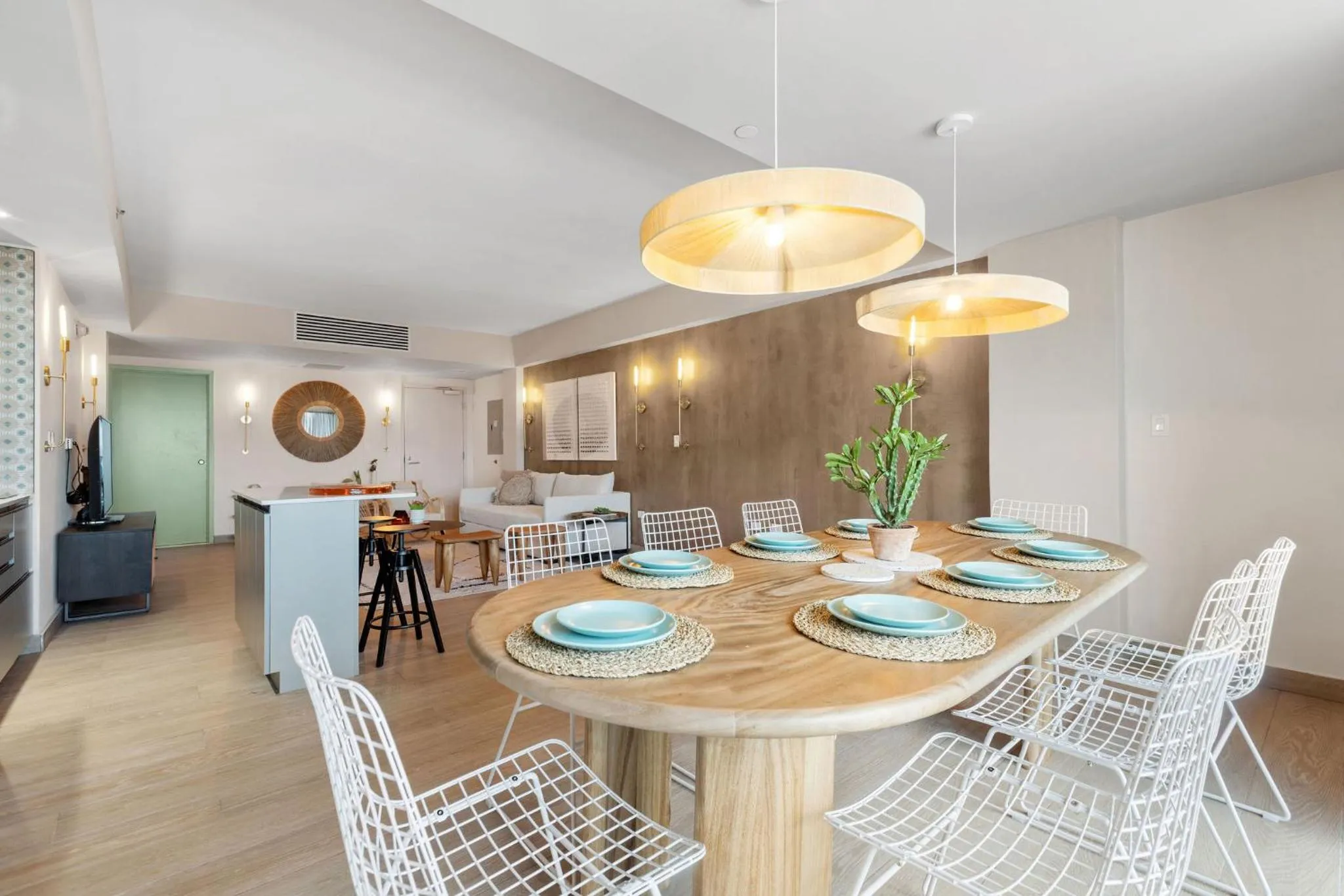 Living room in HiBird- Apartment and Suites Hotel