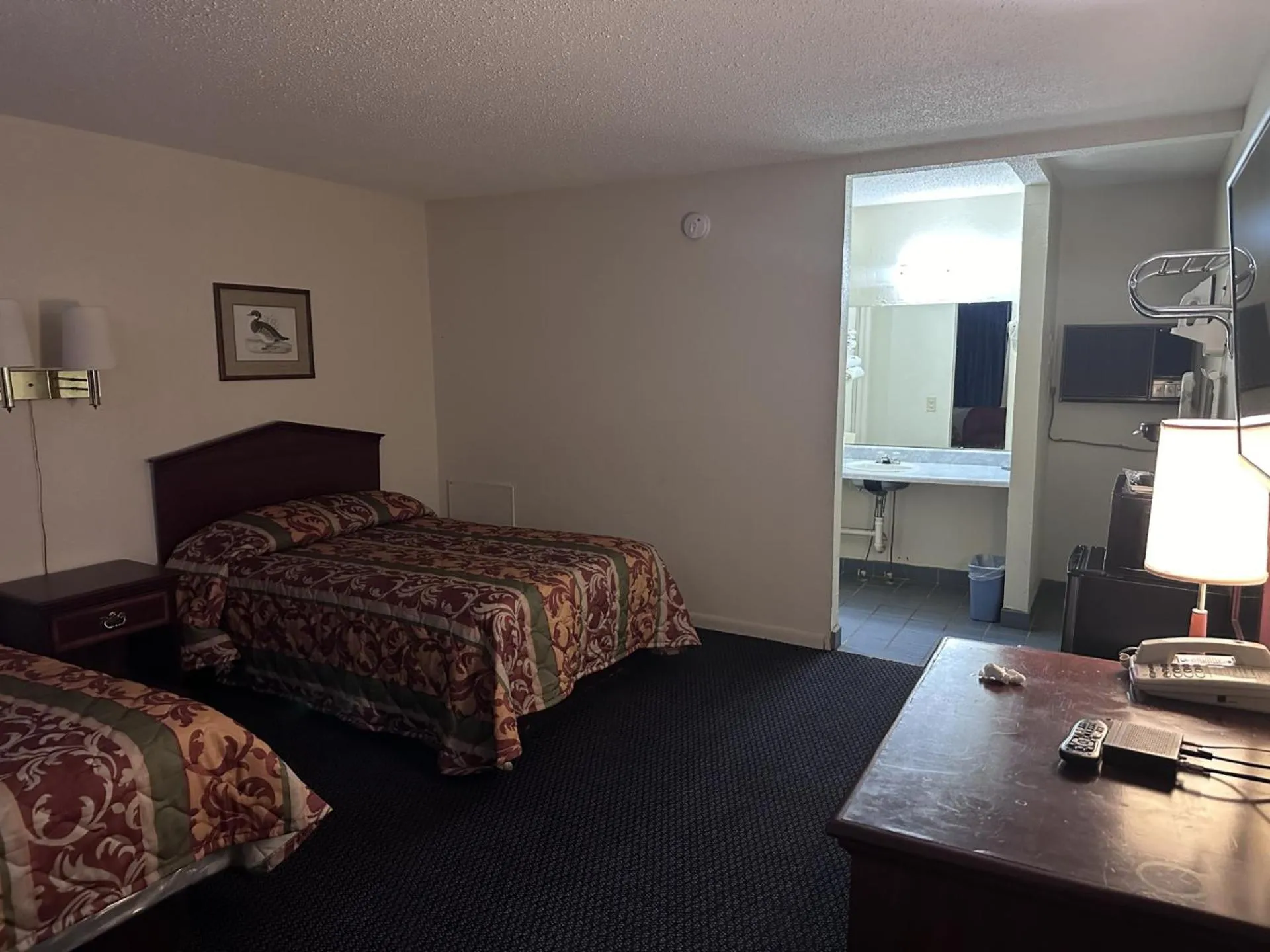 CRYSTAL MOTEL
