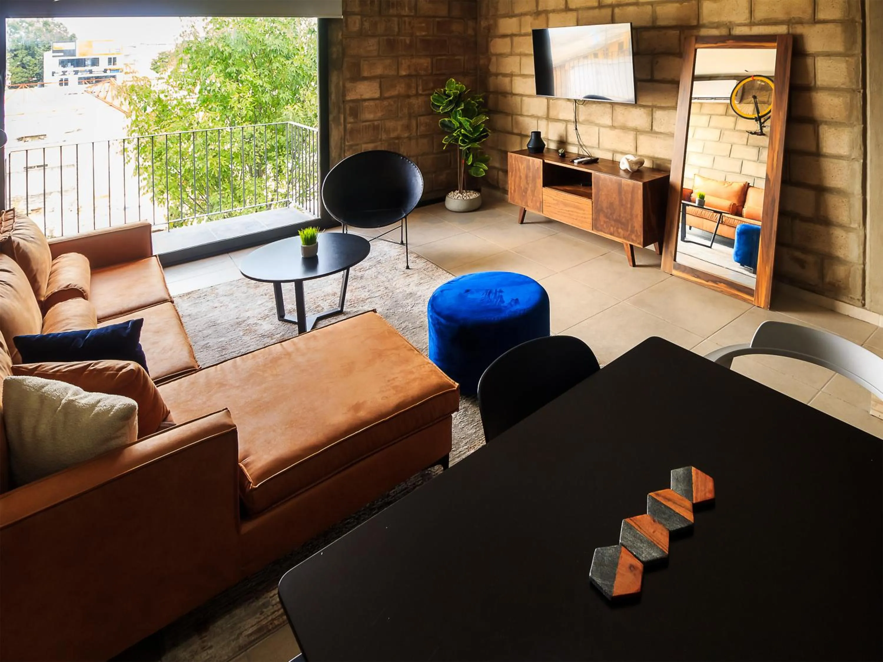 TV and multimedia in Tribu Centro Histórico