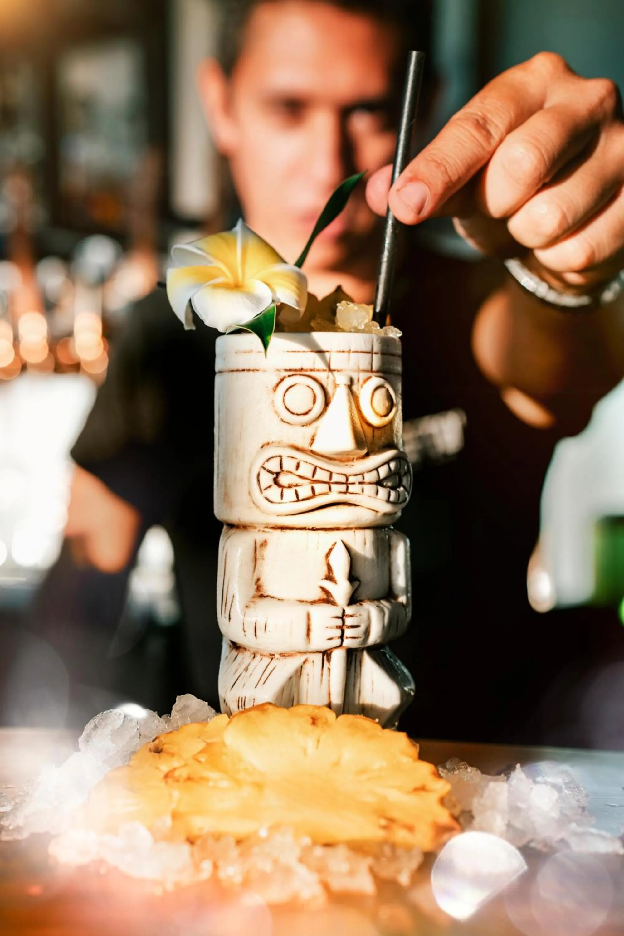 Lounge or bar in Polynesian Cabins by Kon Tiki