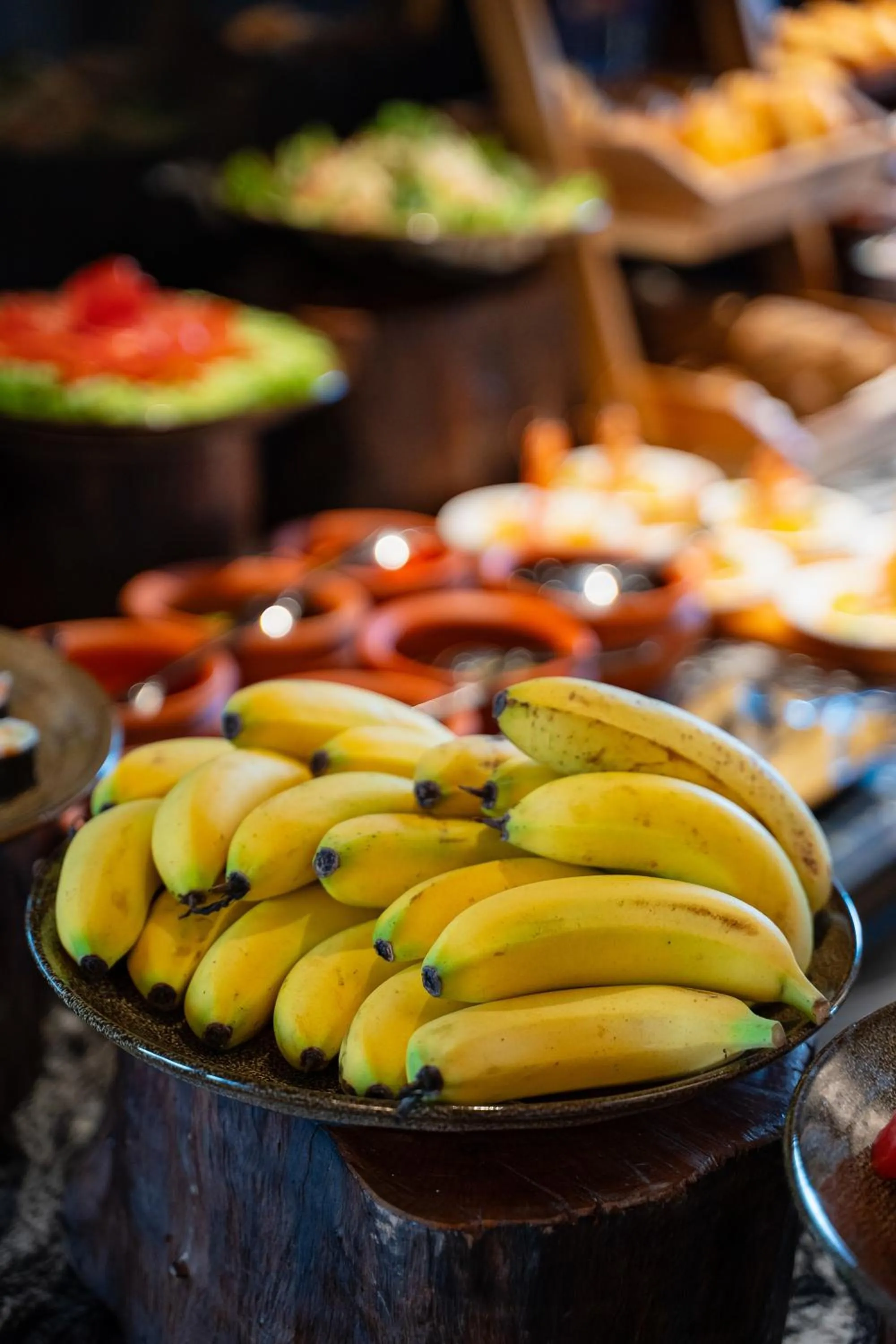 Restaurant/places to eat in LeaH Silk Hotel