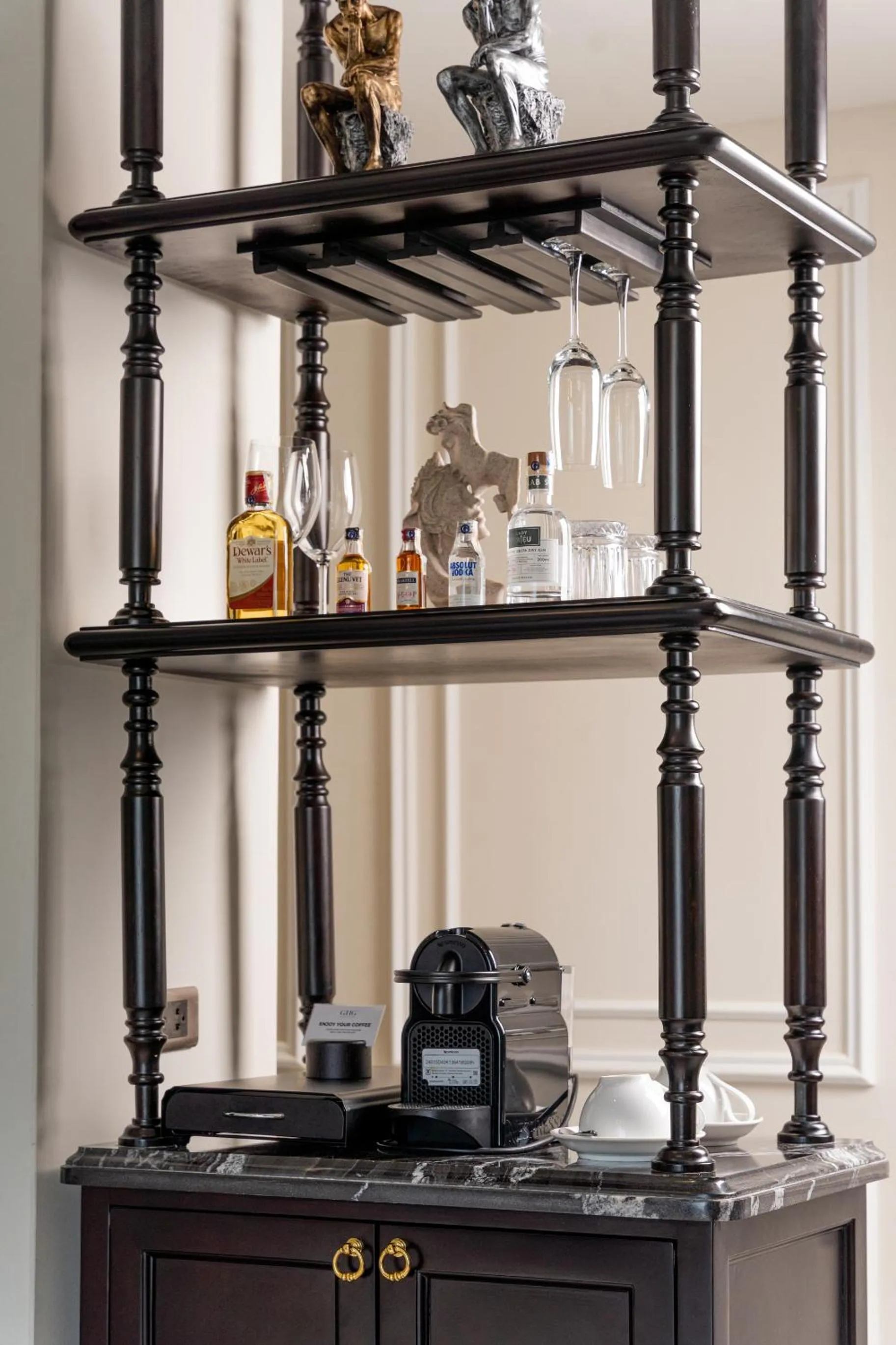 minibar in LeaH Silk Hotel