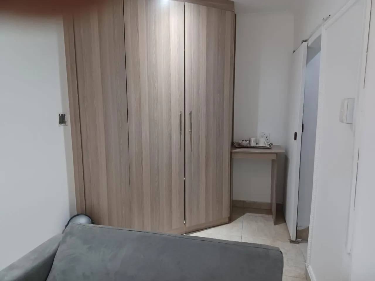 Kitchen or kitchenette in Gold Crown International Hotel Johannesburg