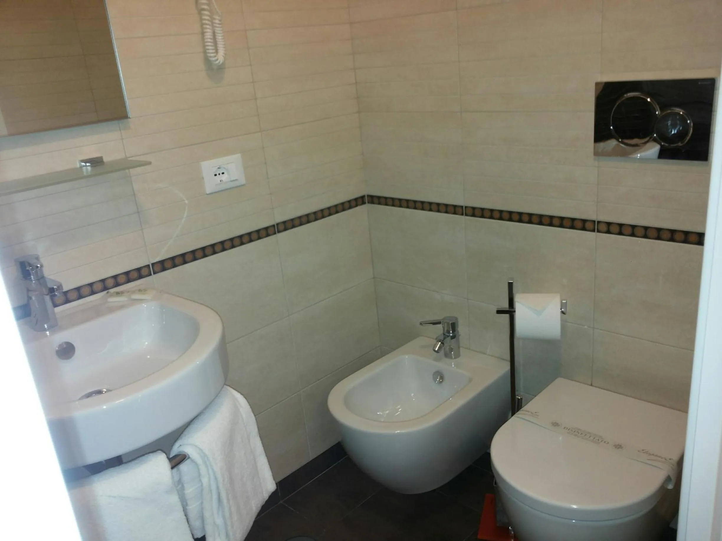 Bathroom in Manila Inn