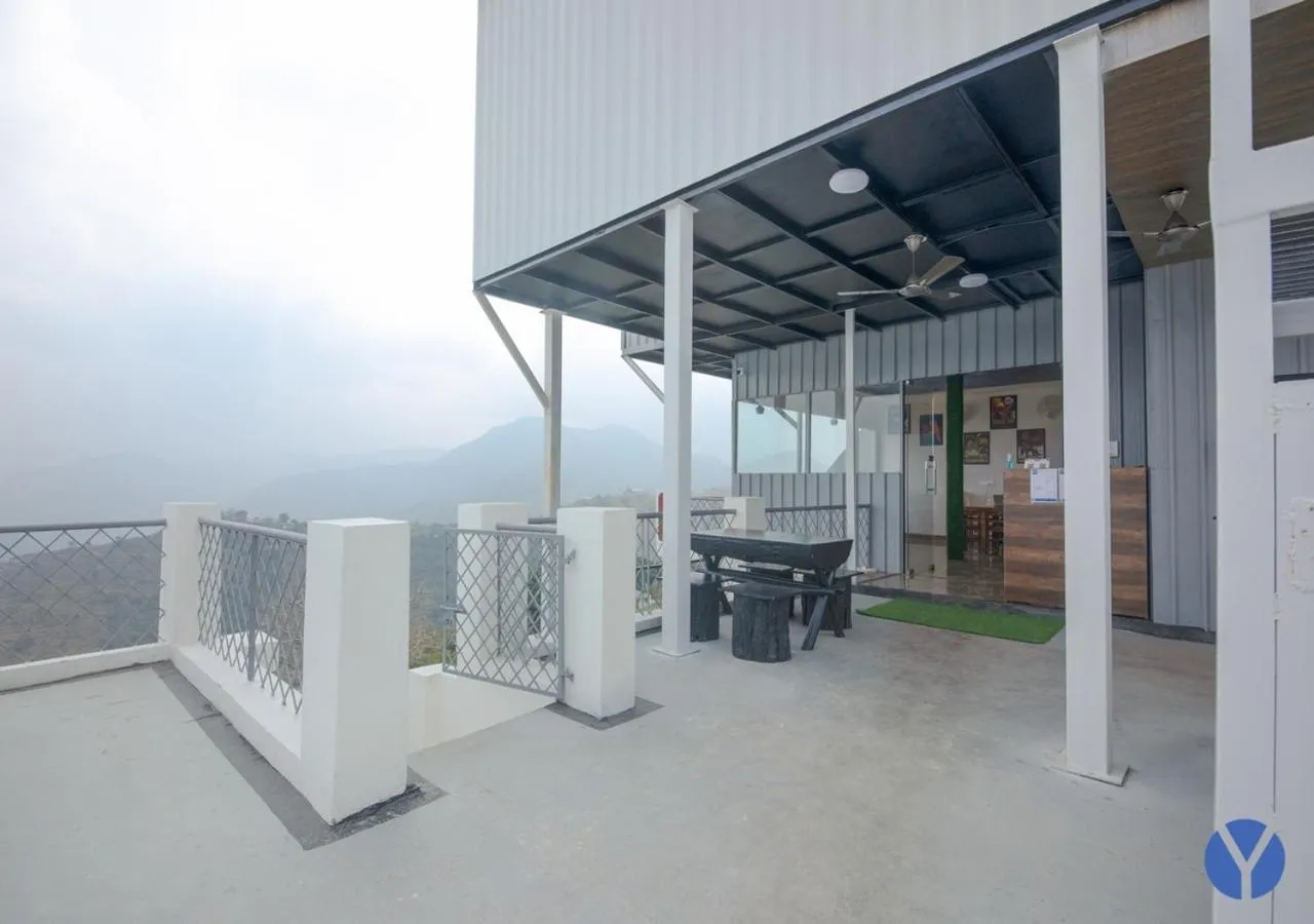 Restaurant/places to eat in The Yakshaa Neelkanth