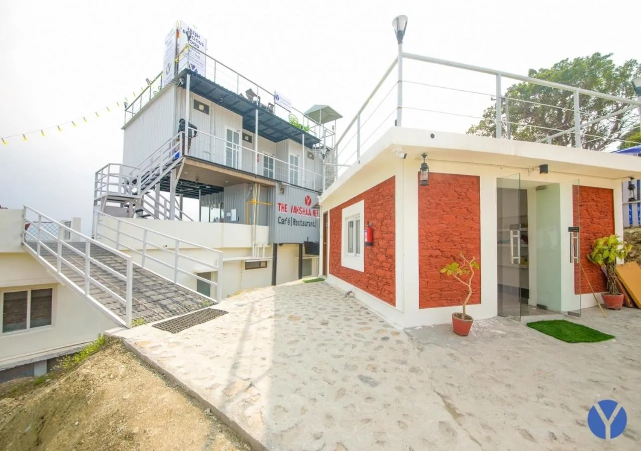 Facade/entrance in The Yakshaa Neelkanth