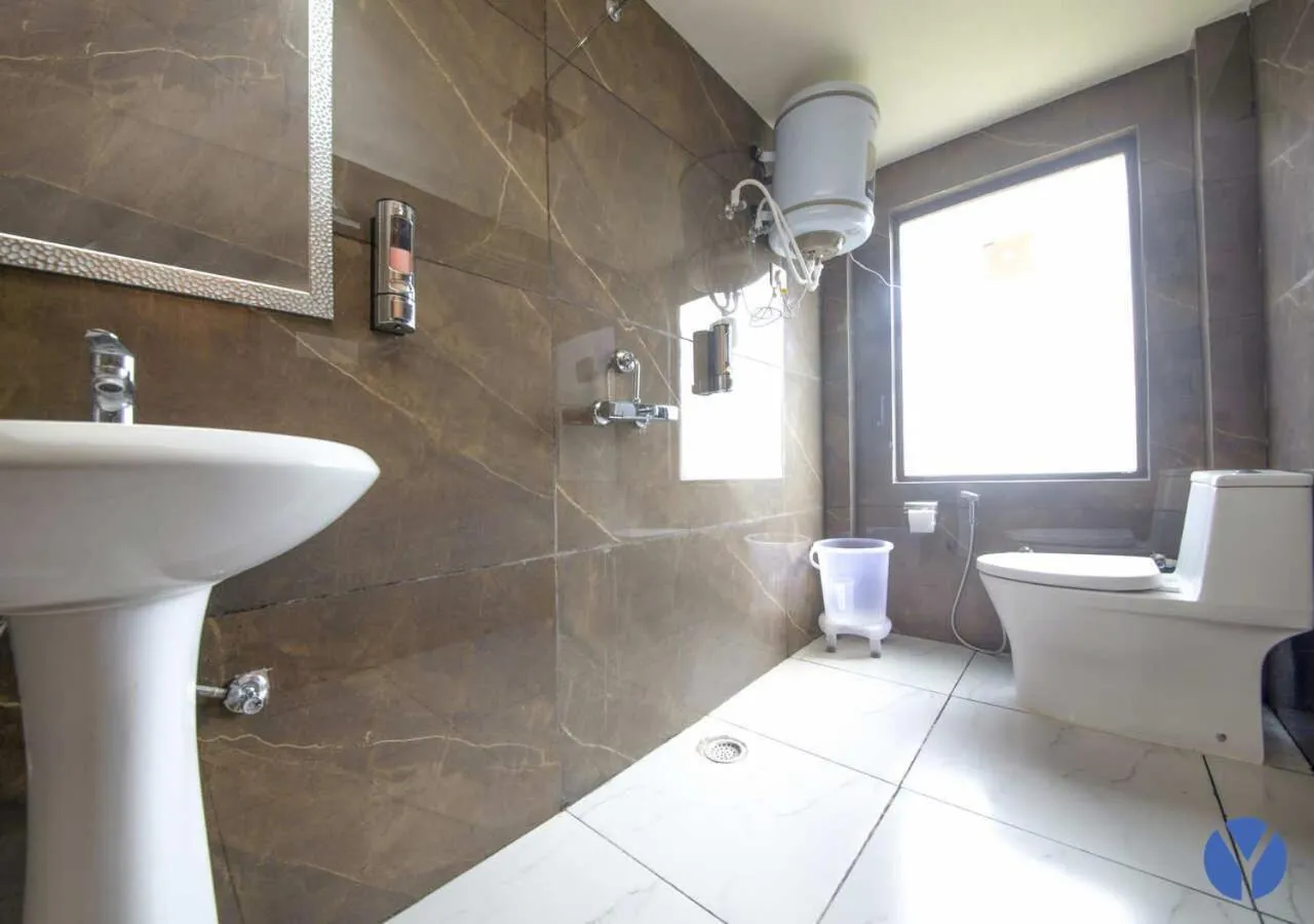 Bathroom in The Yakshaa Neelkanth