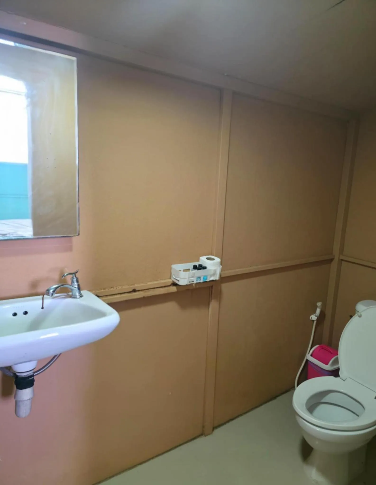 Toilet in Phi Phi Seaside Bungalow