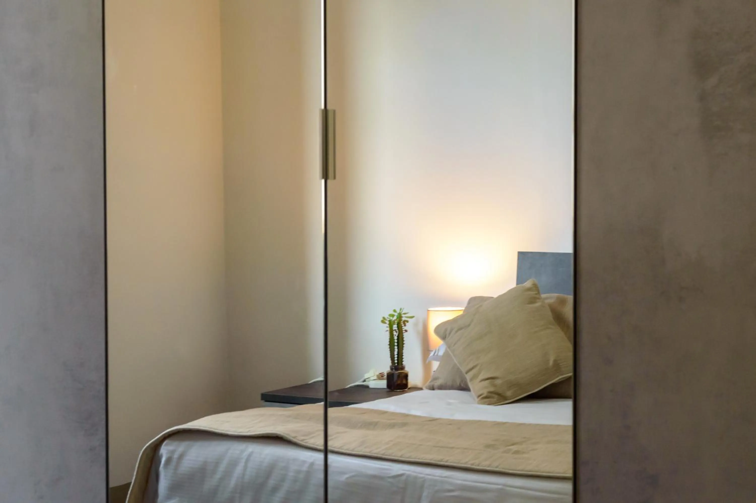 Bed in Homelink Firenze - Charlotte