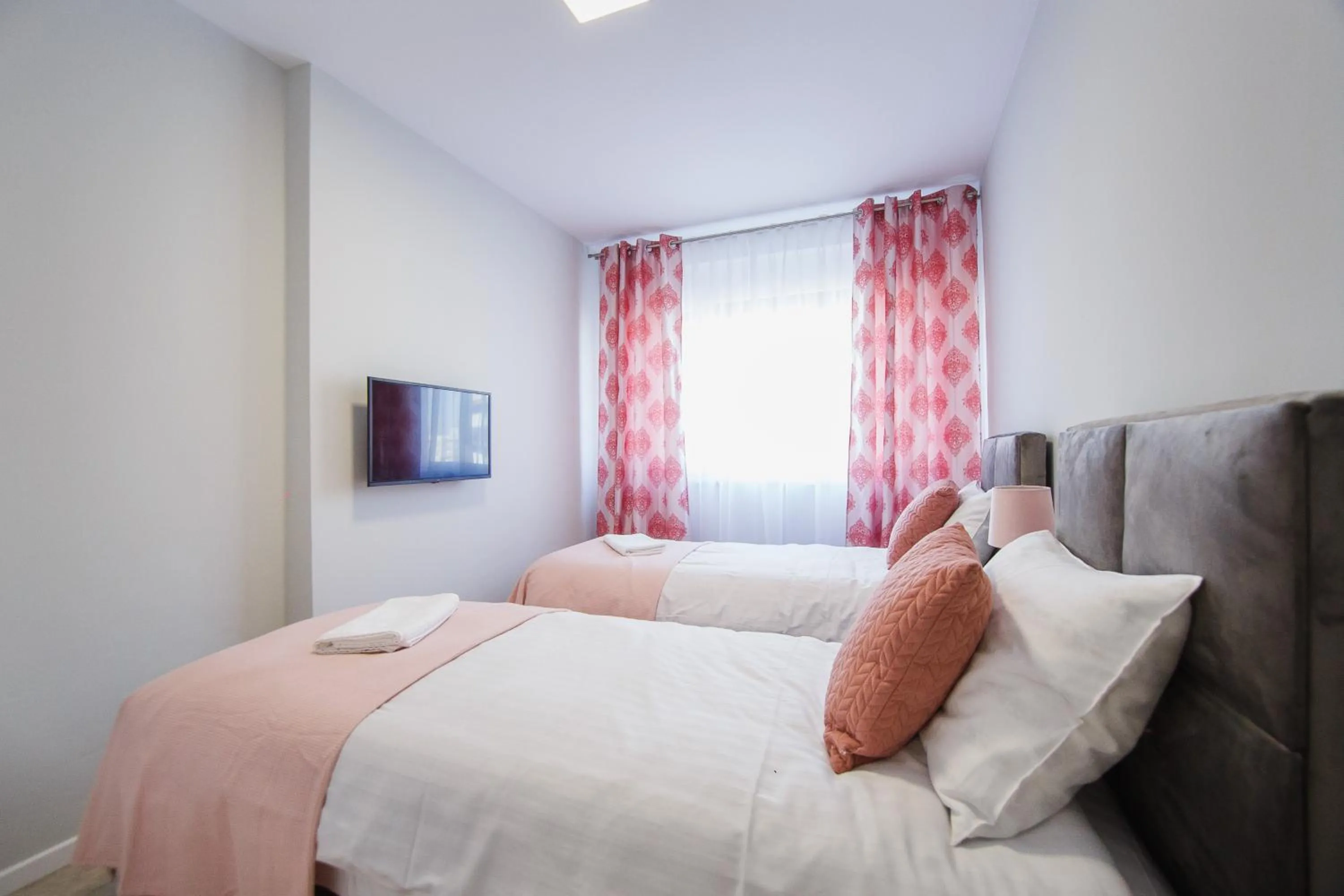 Bed in Retreat to a Stylish Home at West Residence