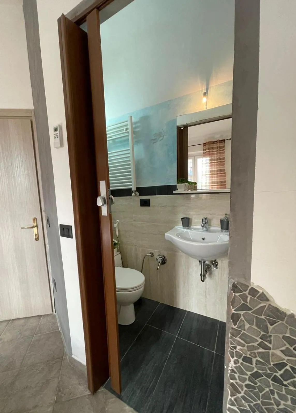 Bathroom in Homelink Firenze - The Key