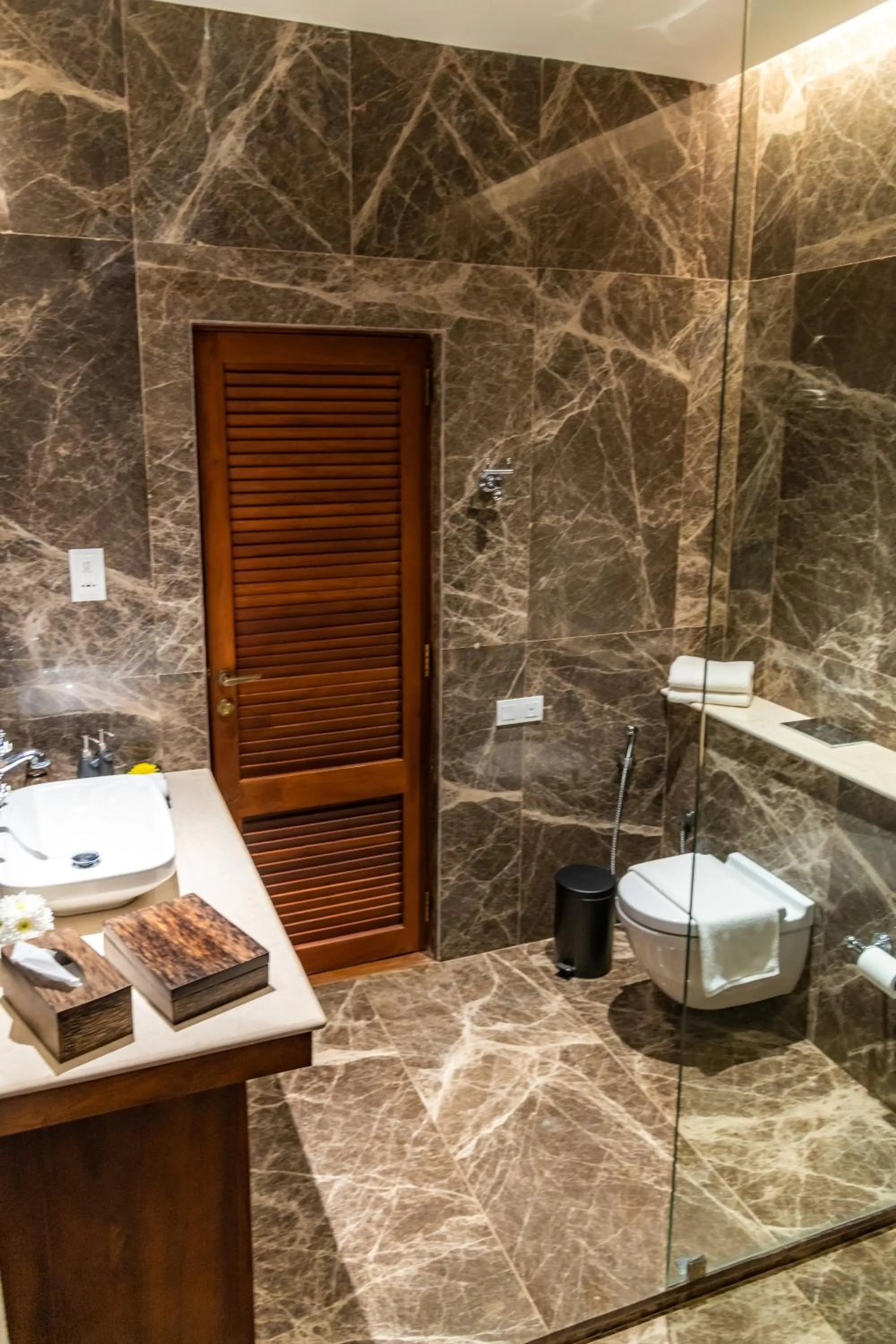 Bathroom in Ishq Colombo