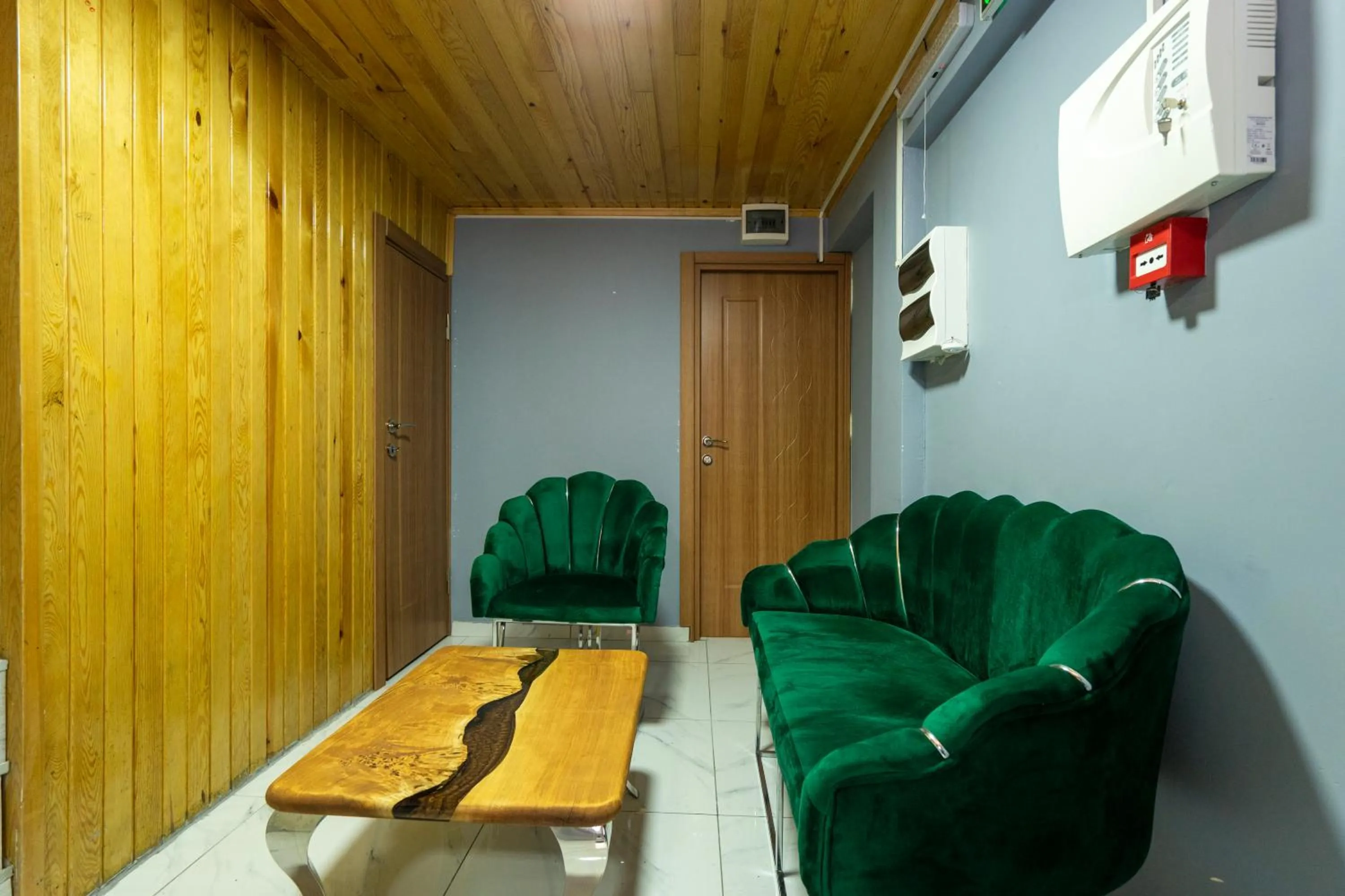 Toilet in Candy Hotel