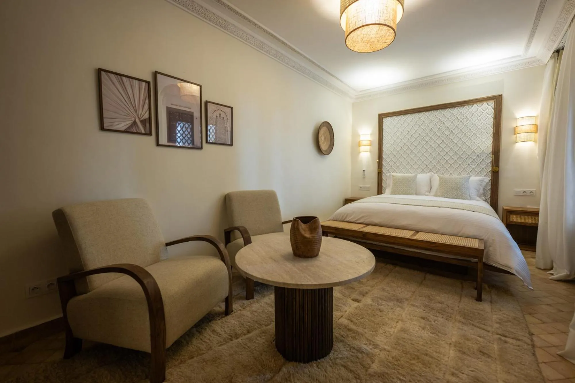 Bed in Riad Le Saadien ,Adult only