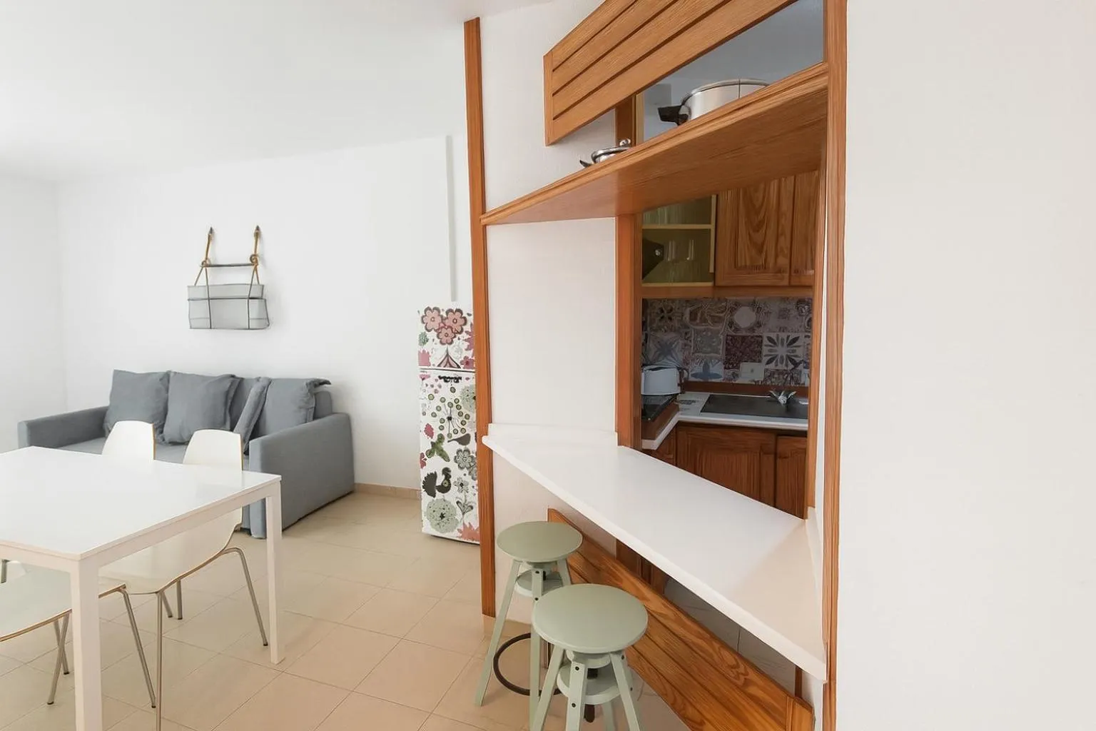 Alondras Park - Sleeps 2 - Parking - Pool