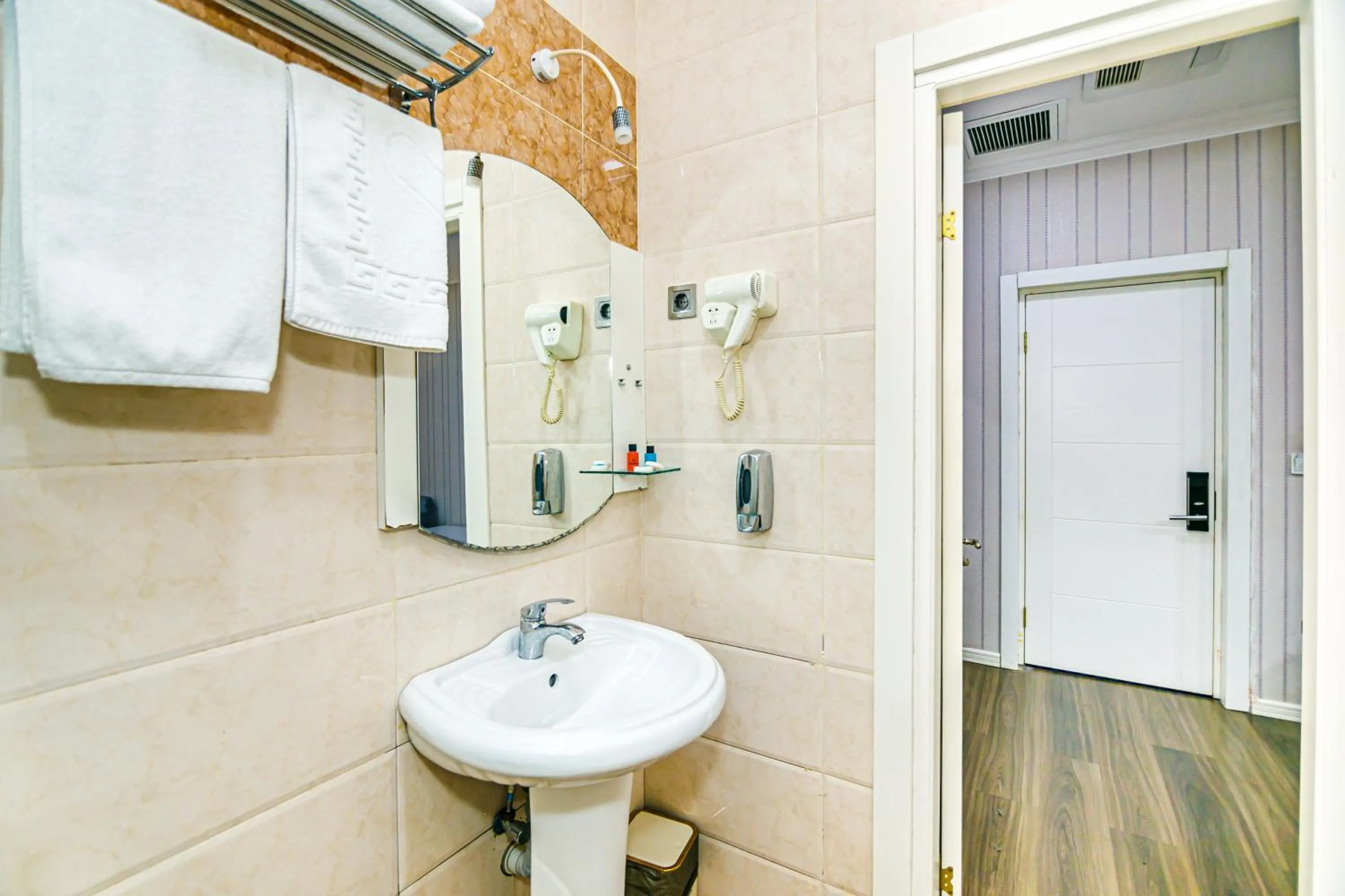 Bathroom in Maris Hotel Baku