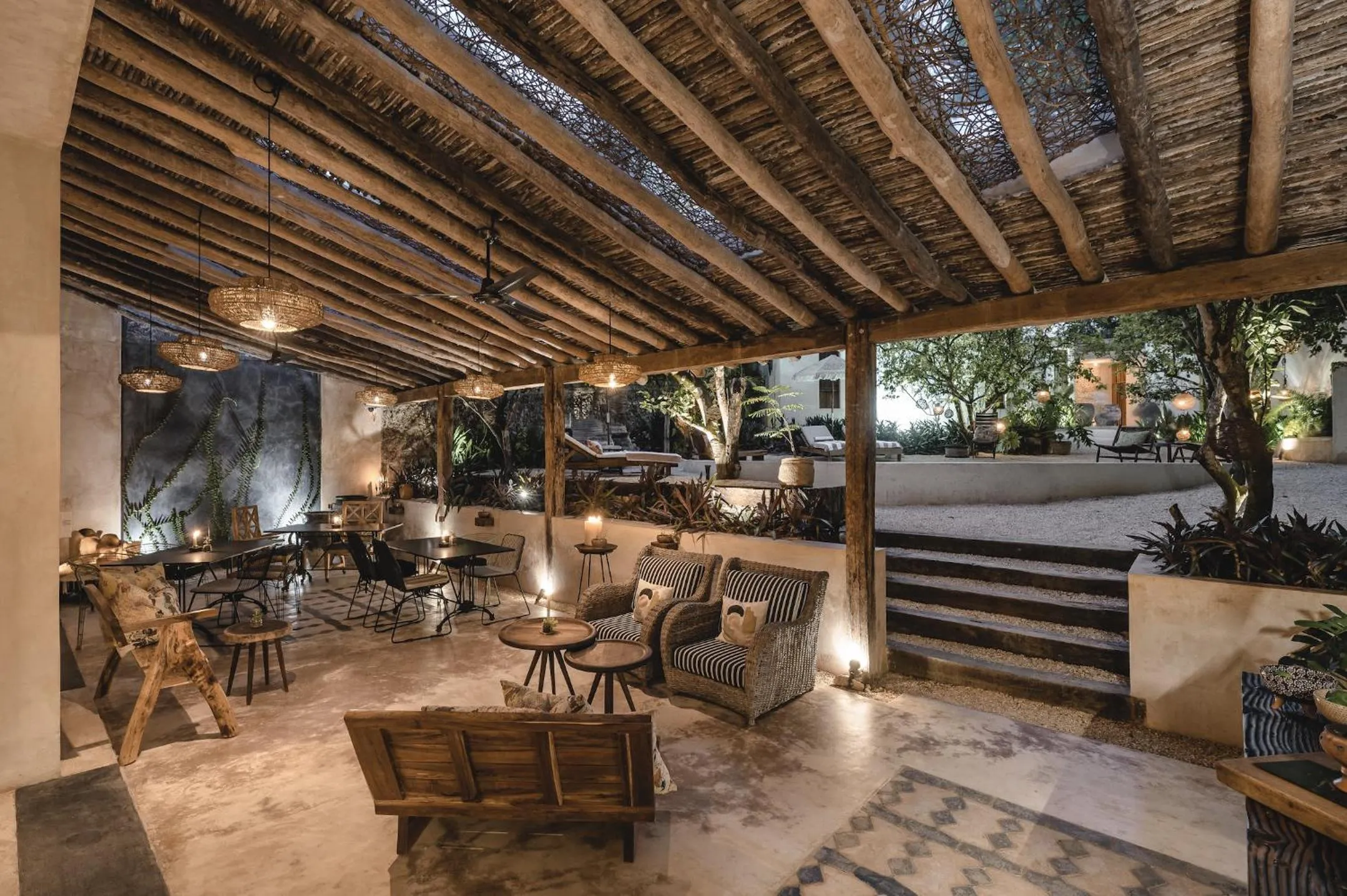 Restaurant/places to eat in Casa Kacaya