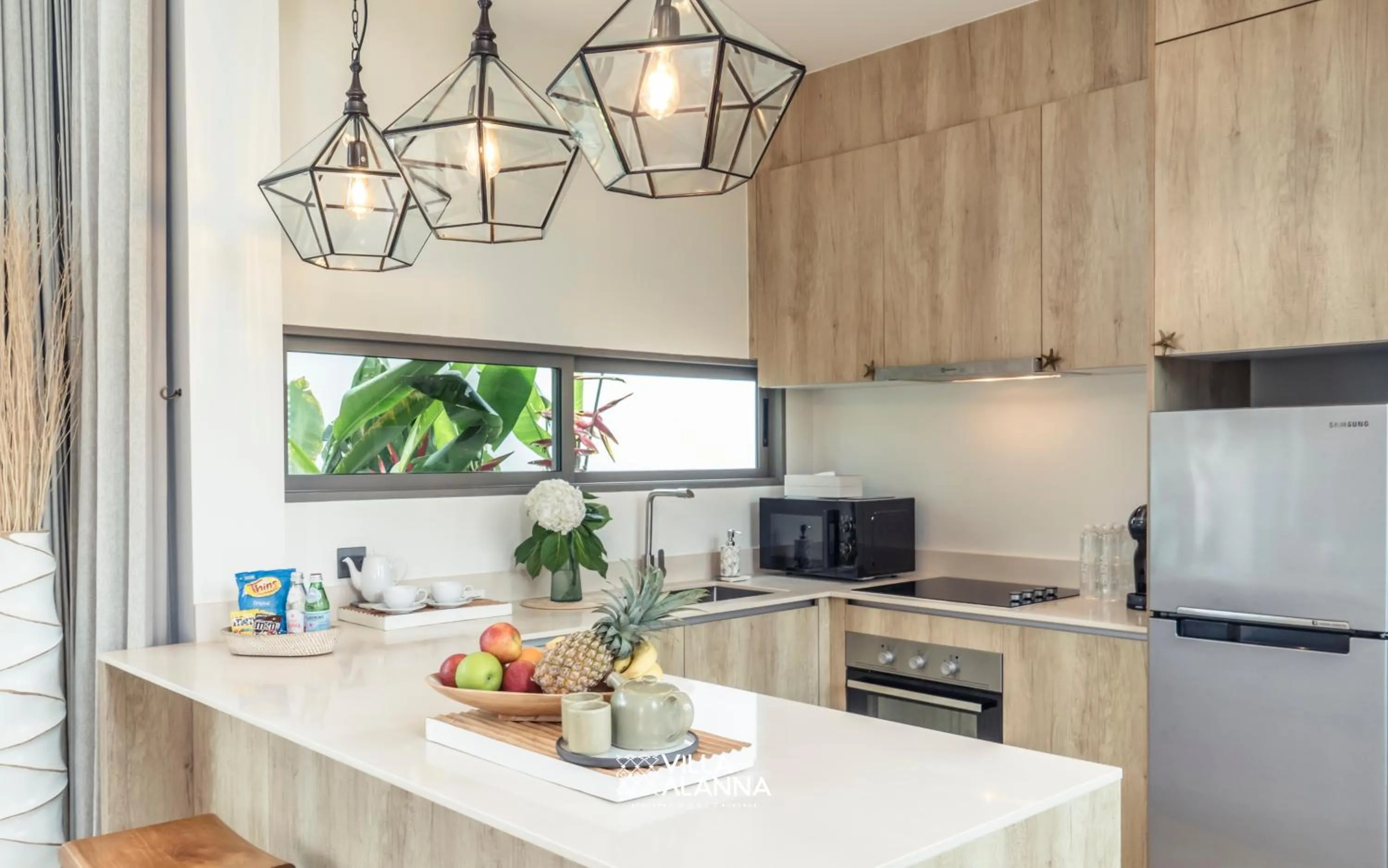 Kitchen or kitchenette in Villa Alanna Phuket