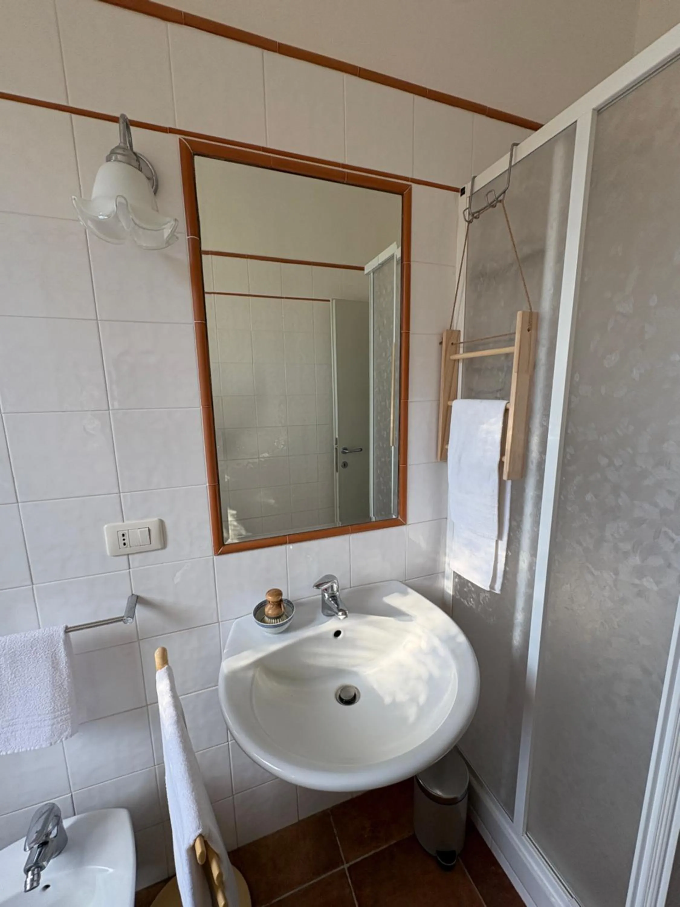 Shower in Agriturismo Porta al Colle