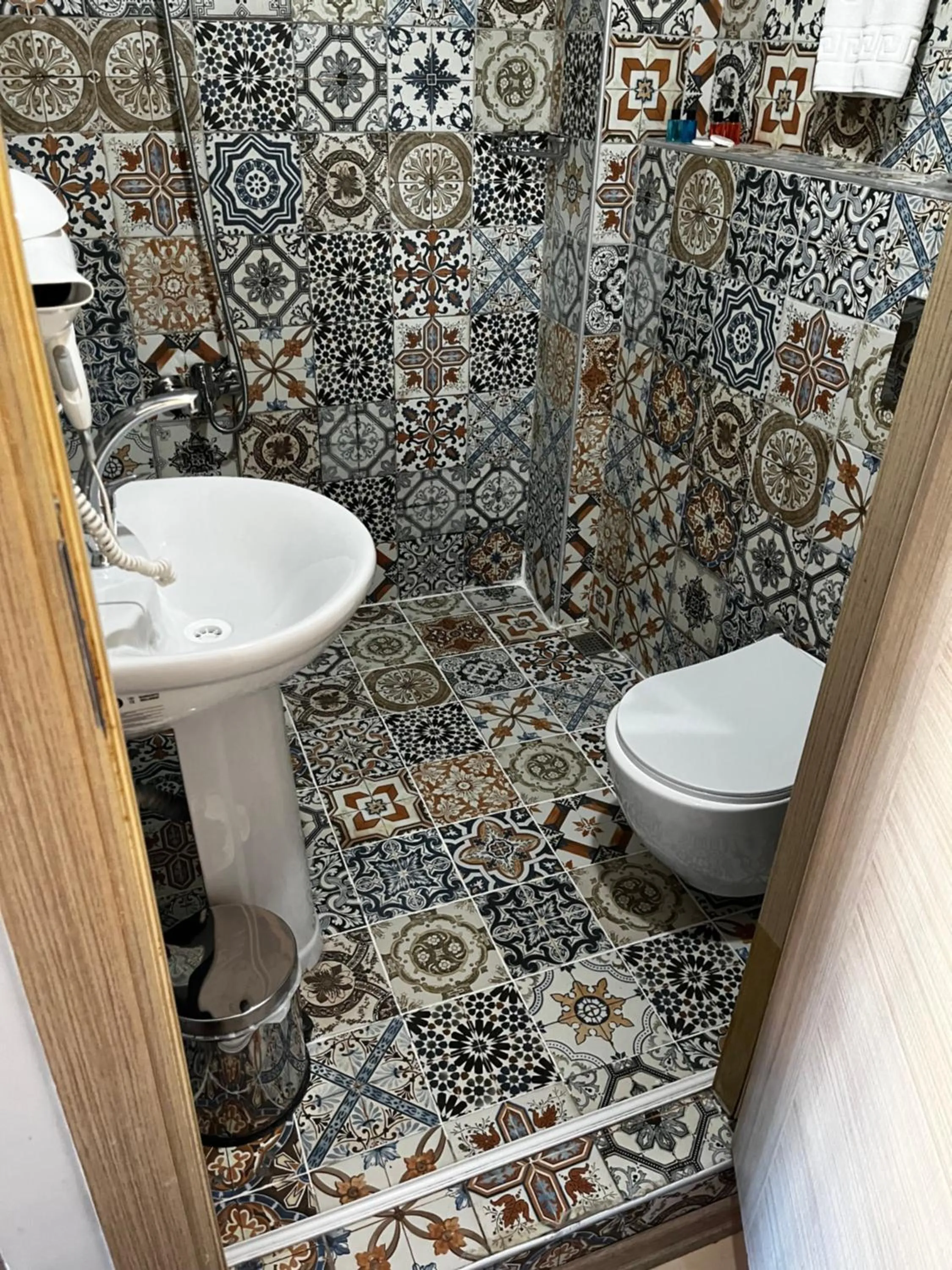 Bathroom in AYSA Hotel