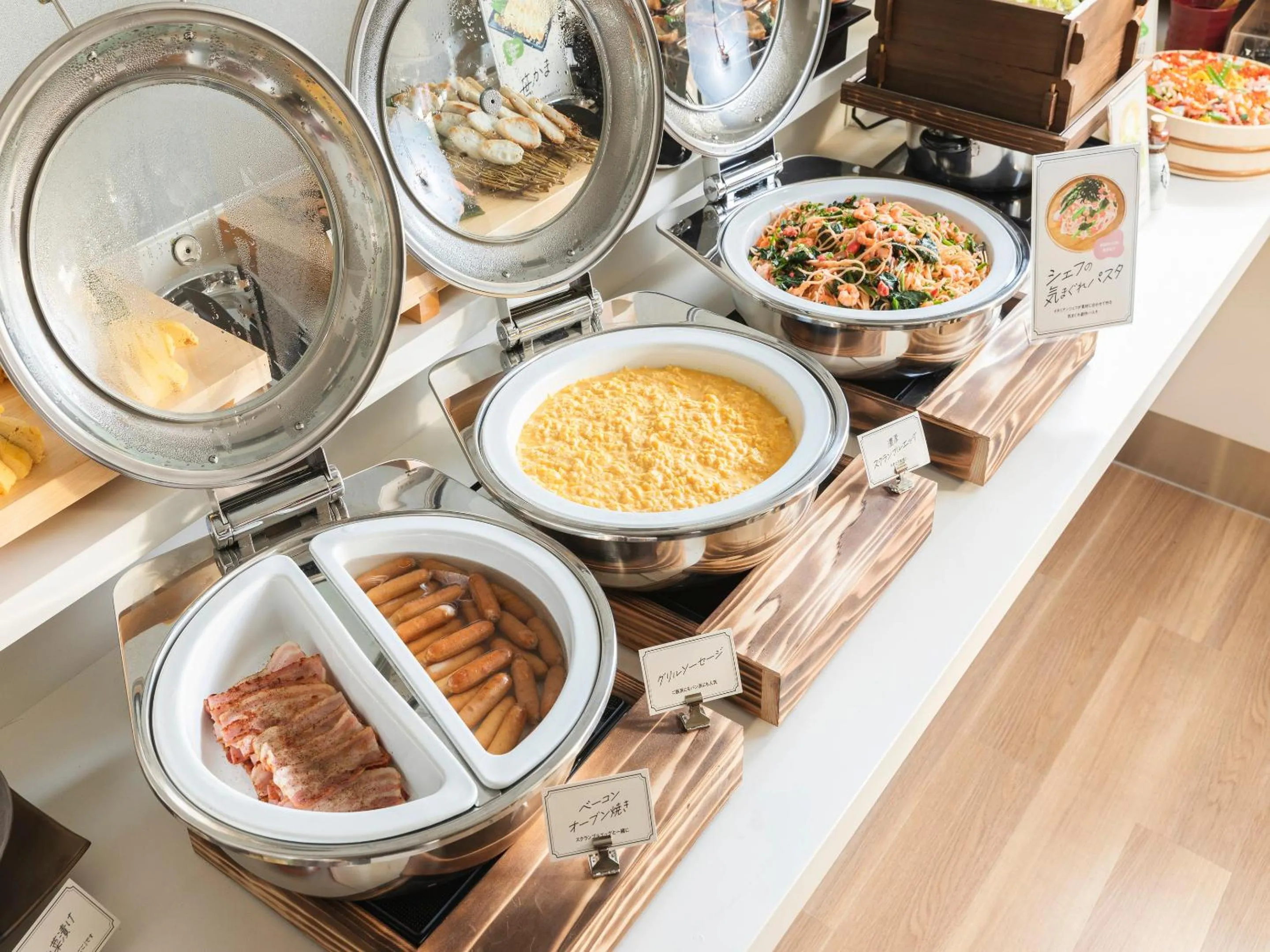 Food and drinks in Sotetsu Fresa Inn Sendai