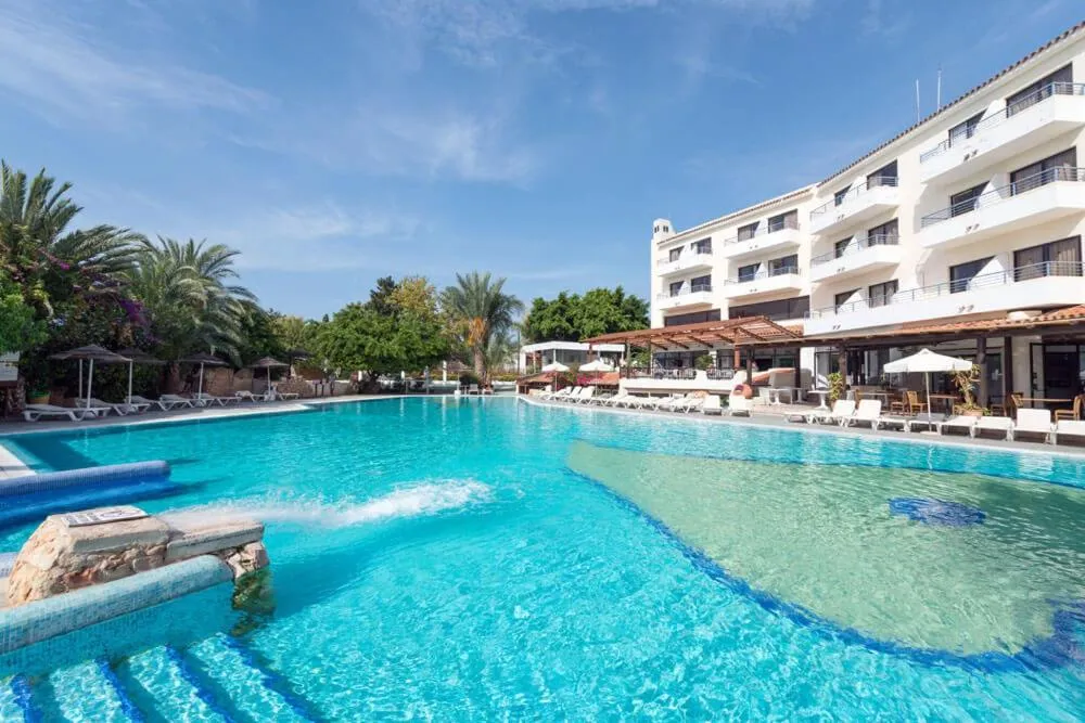 Swimming pool in Paphos Gardens Apartment
