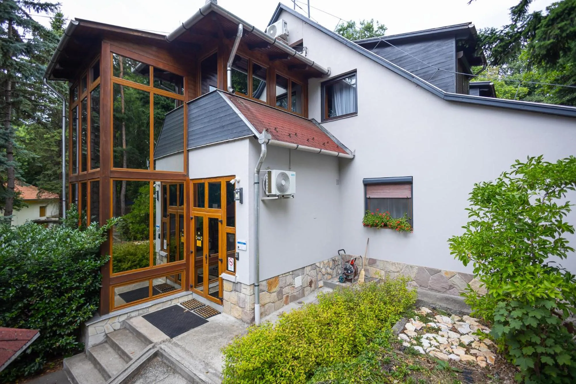 Property building in 4 Évszak Völgyhotel