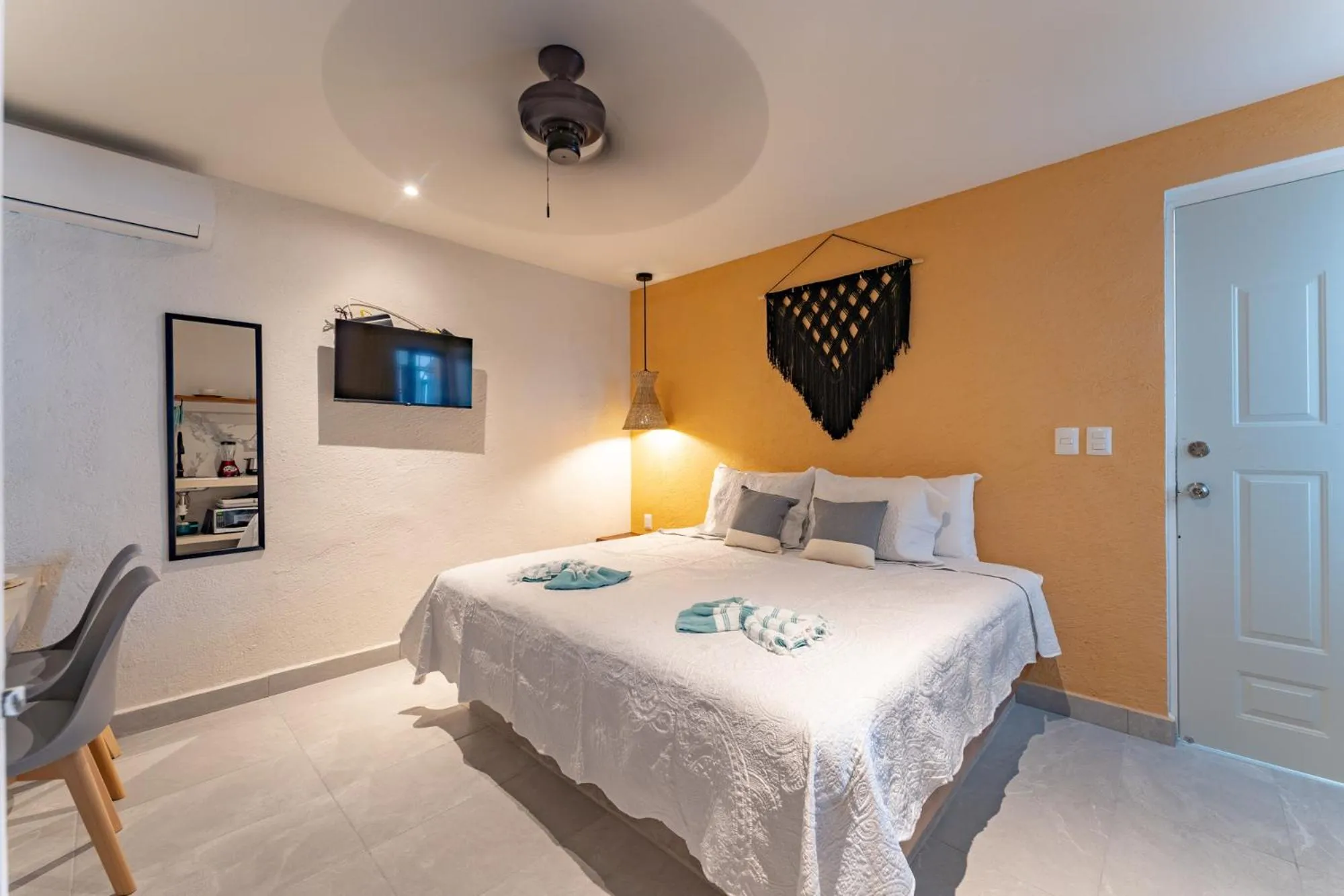 Bedroom, Bed in Casa Yako