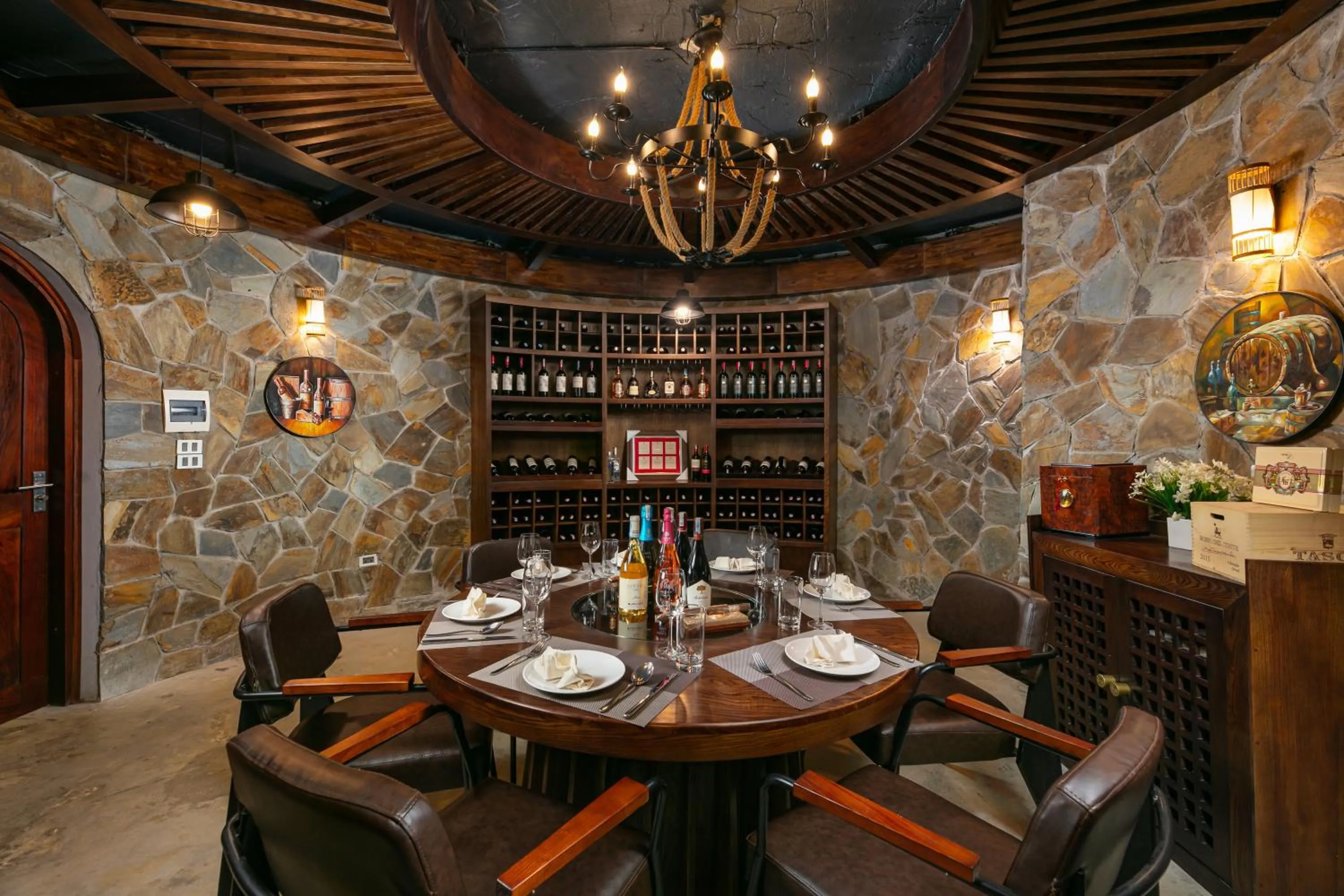 Restaurant/places to eat in PU LUONG BOCBANDI RETREAT