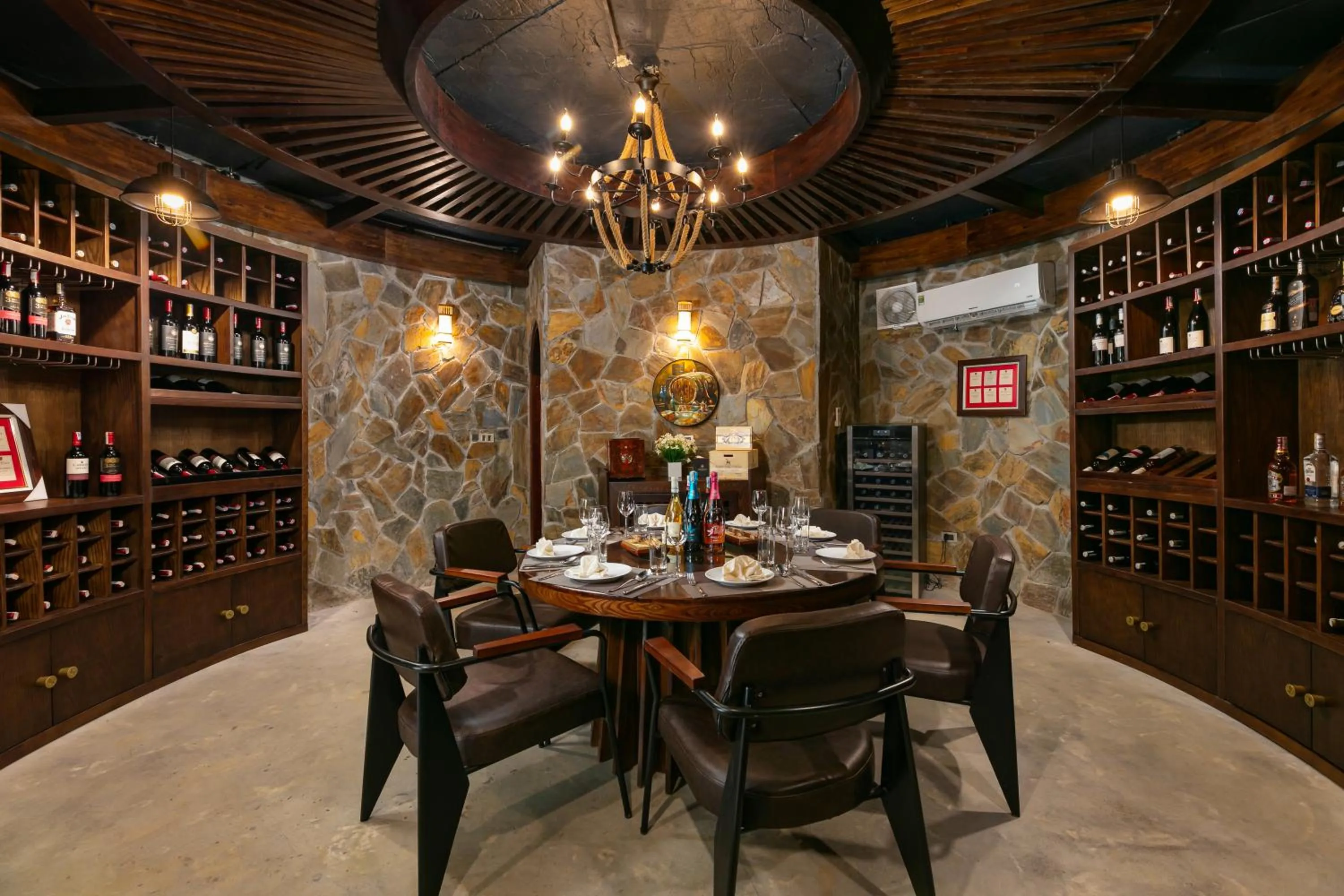 Restaurant/places to eat in PU LUONG BOCBANDI RETREAT