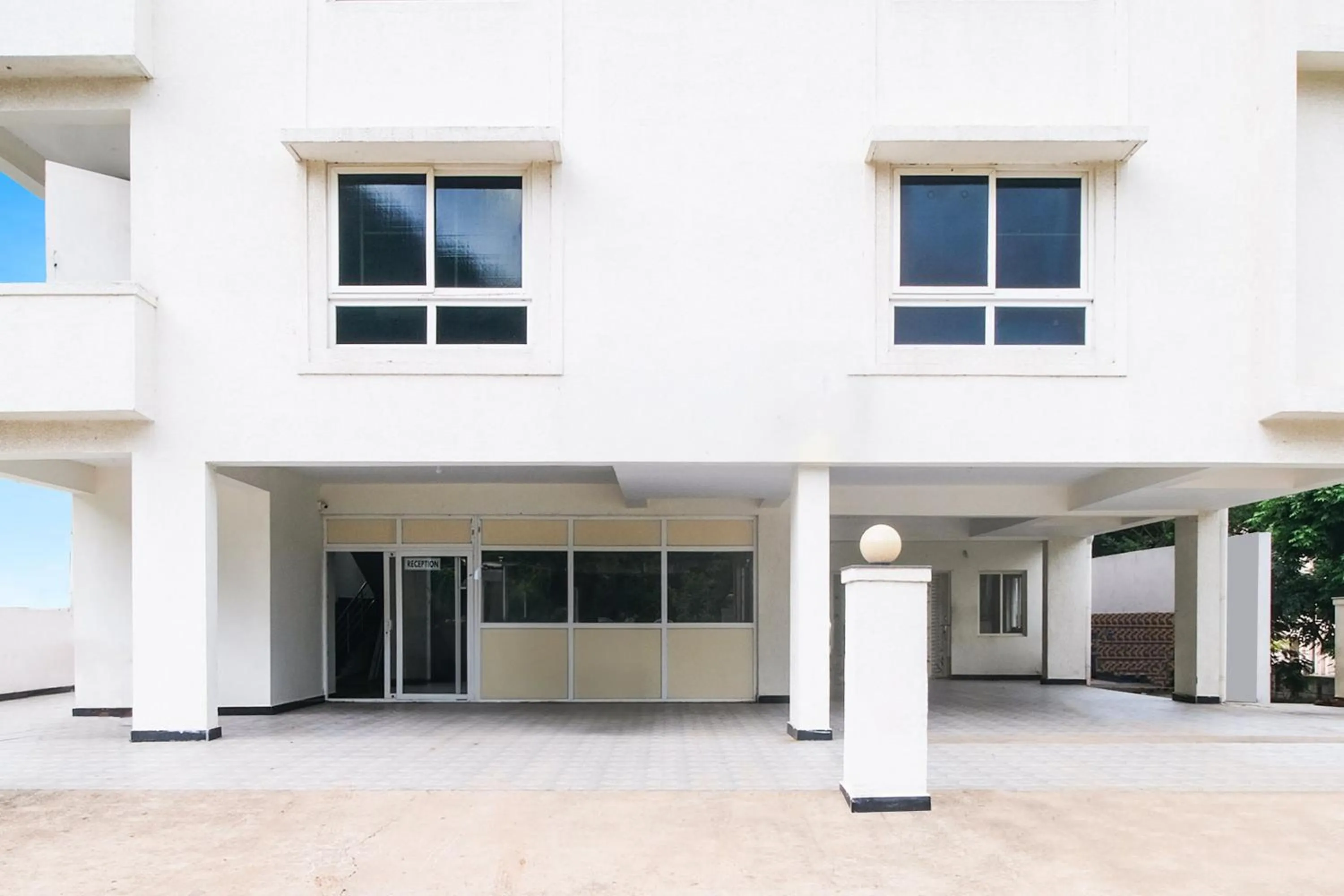 Facade/entrance in Super Hotel O Vizag IT Hill Rushikonda