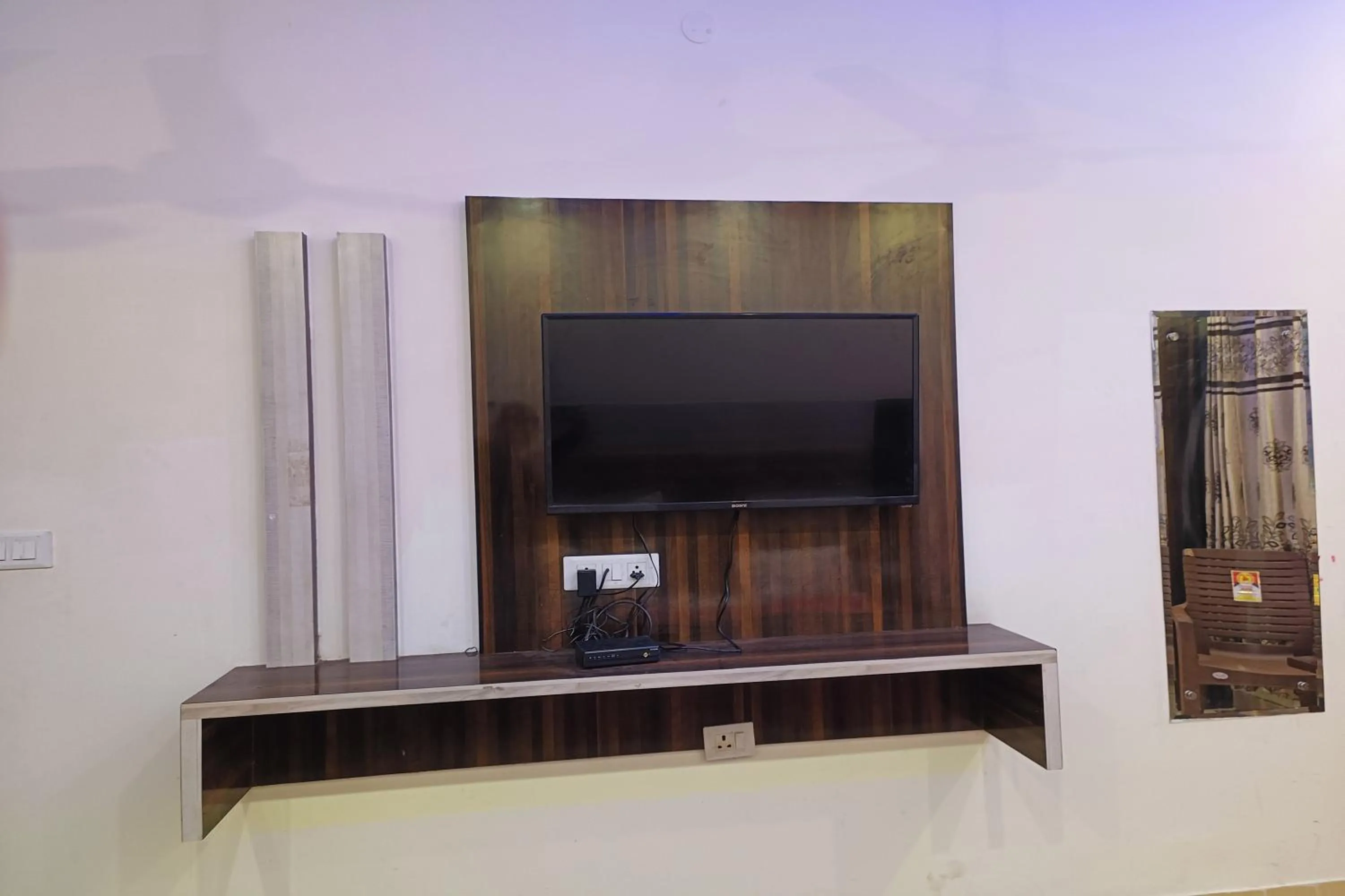 TV and multimedia in Hotel A10 International