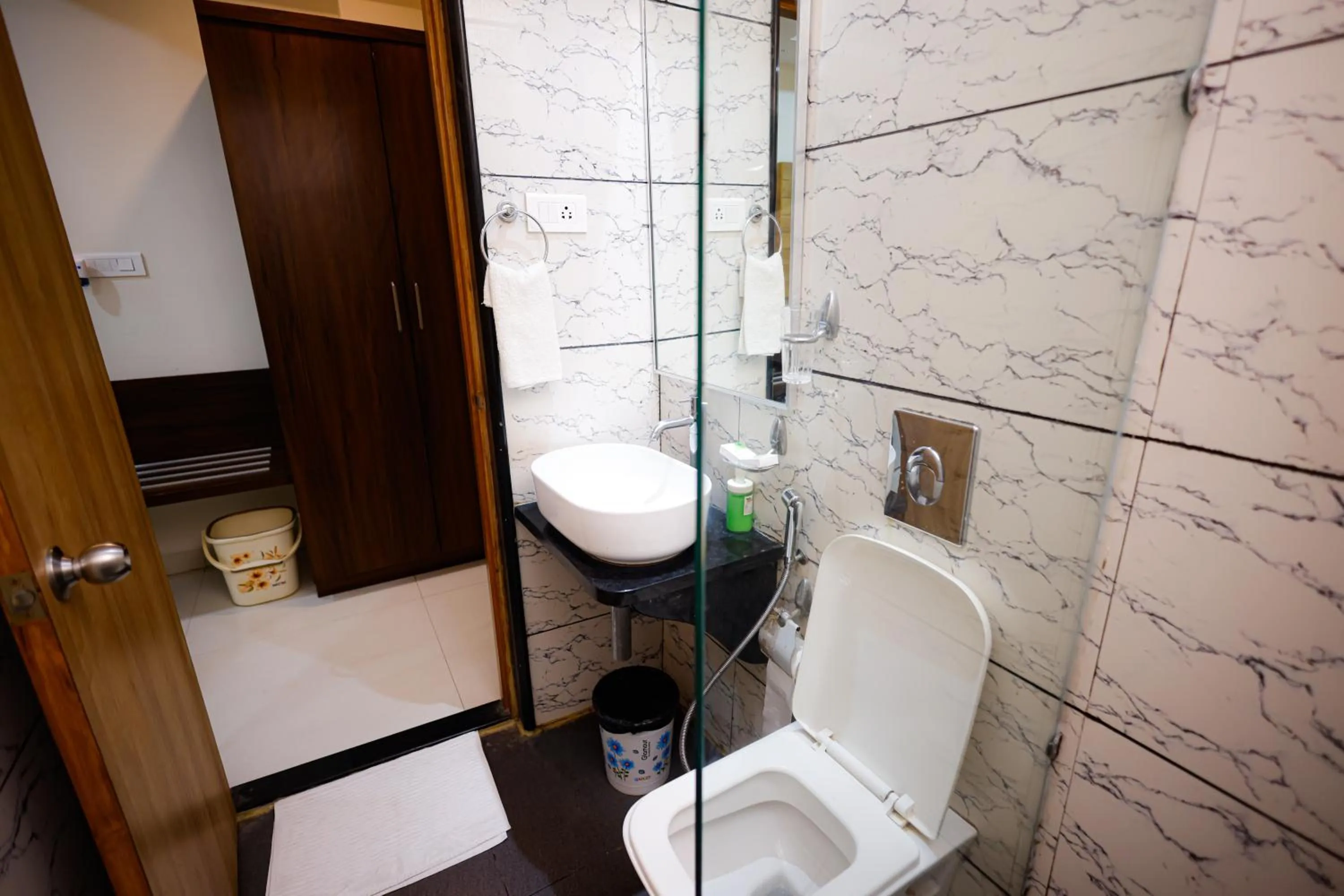 Toilet in M Square Hotel