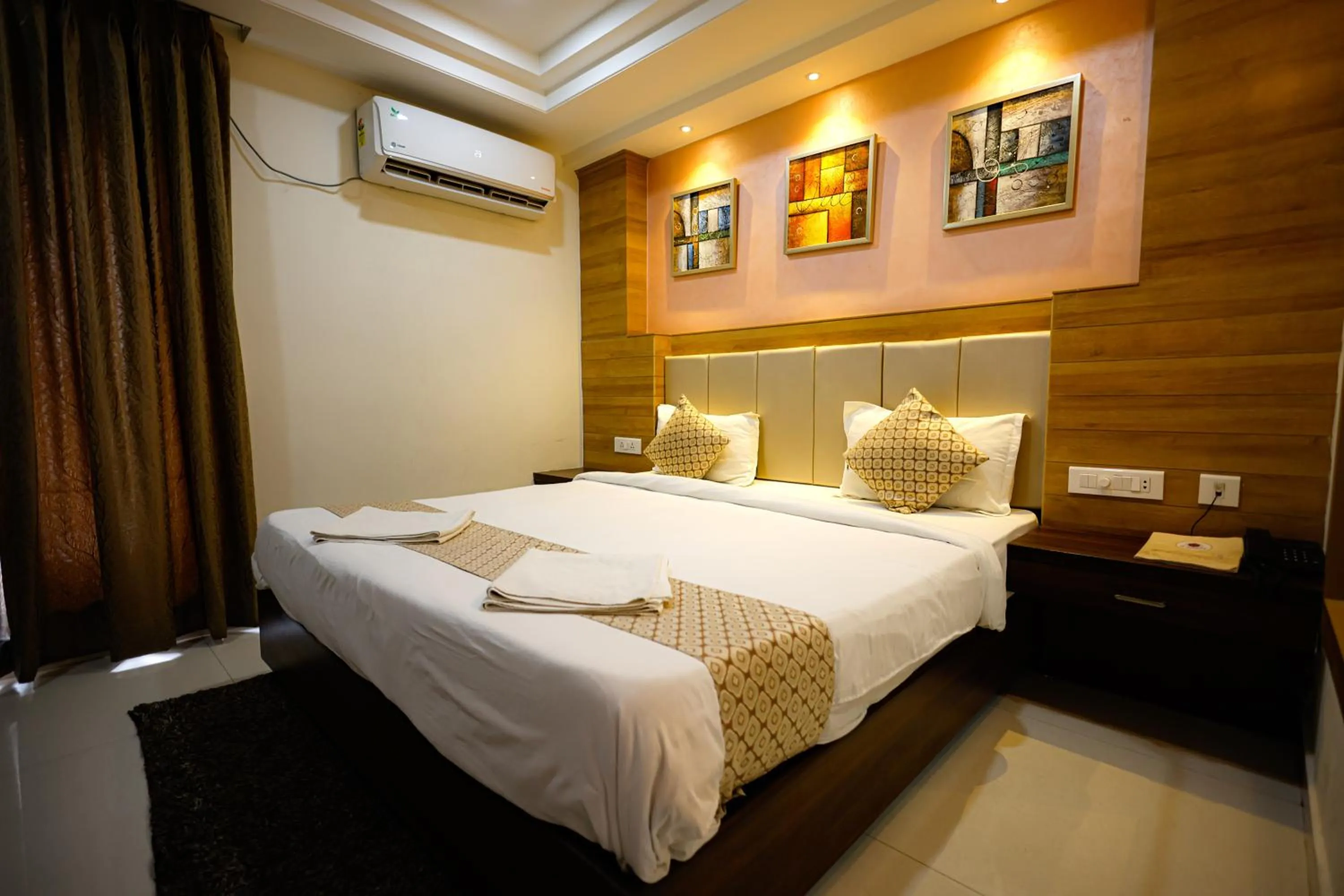 Bed in M Square Hotel