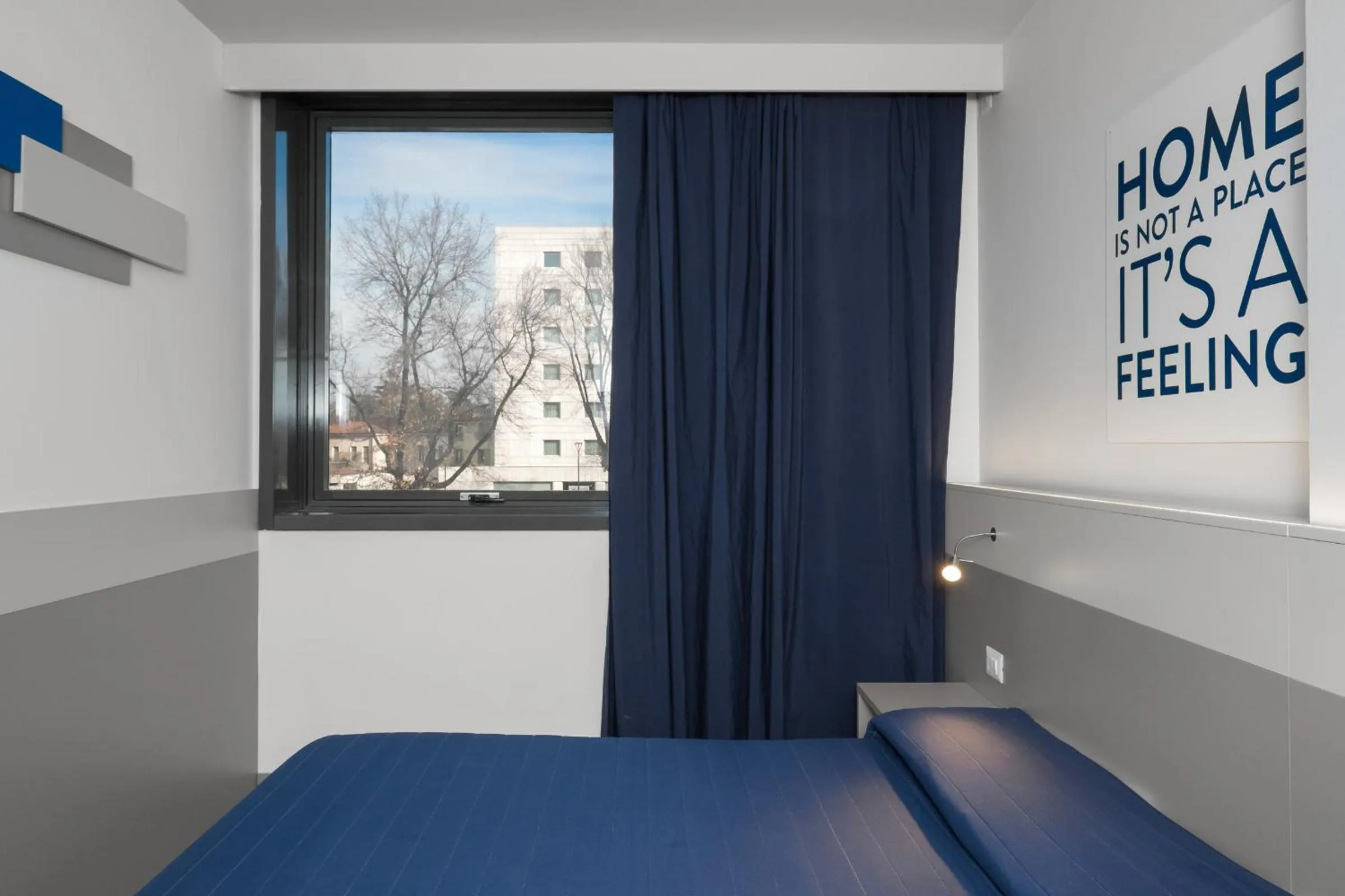 Photo of the whole room, Bed in Hotel Martini