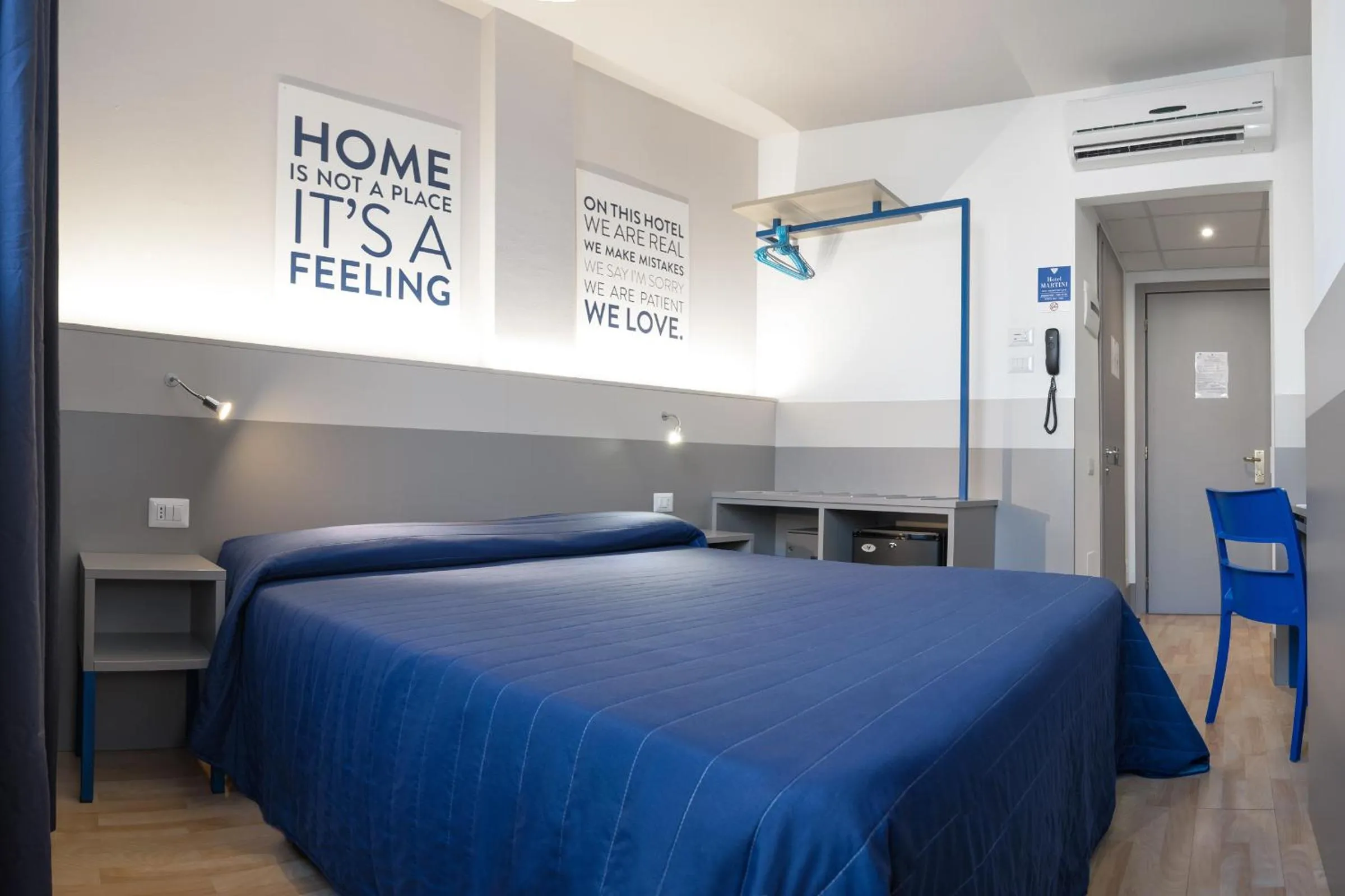 Photo of the whole room, Bed in Hotel Martini