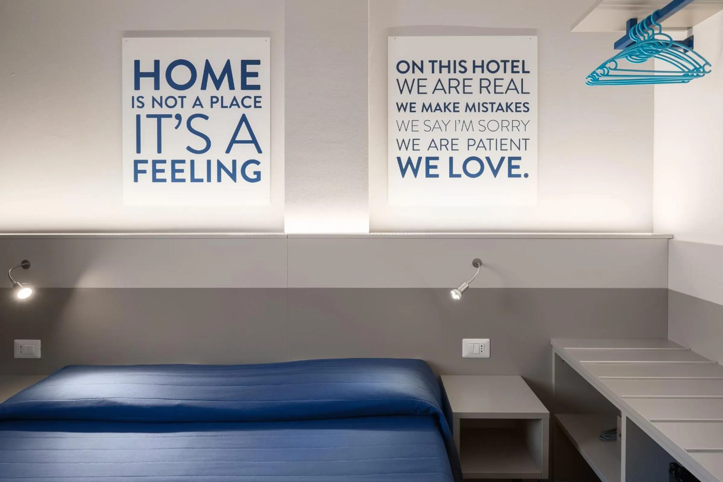 Photo of the whole room, Bed in Hotel Martini