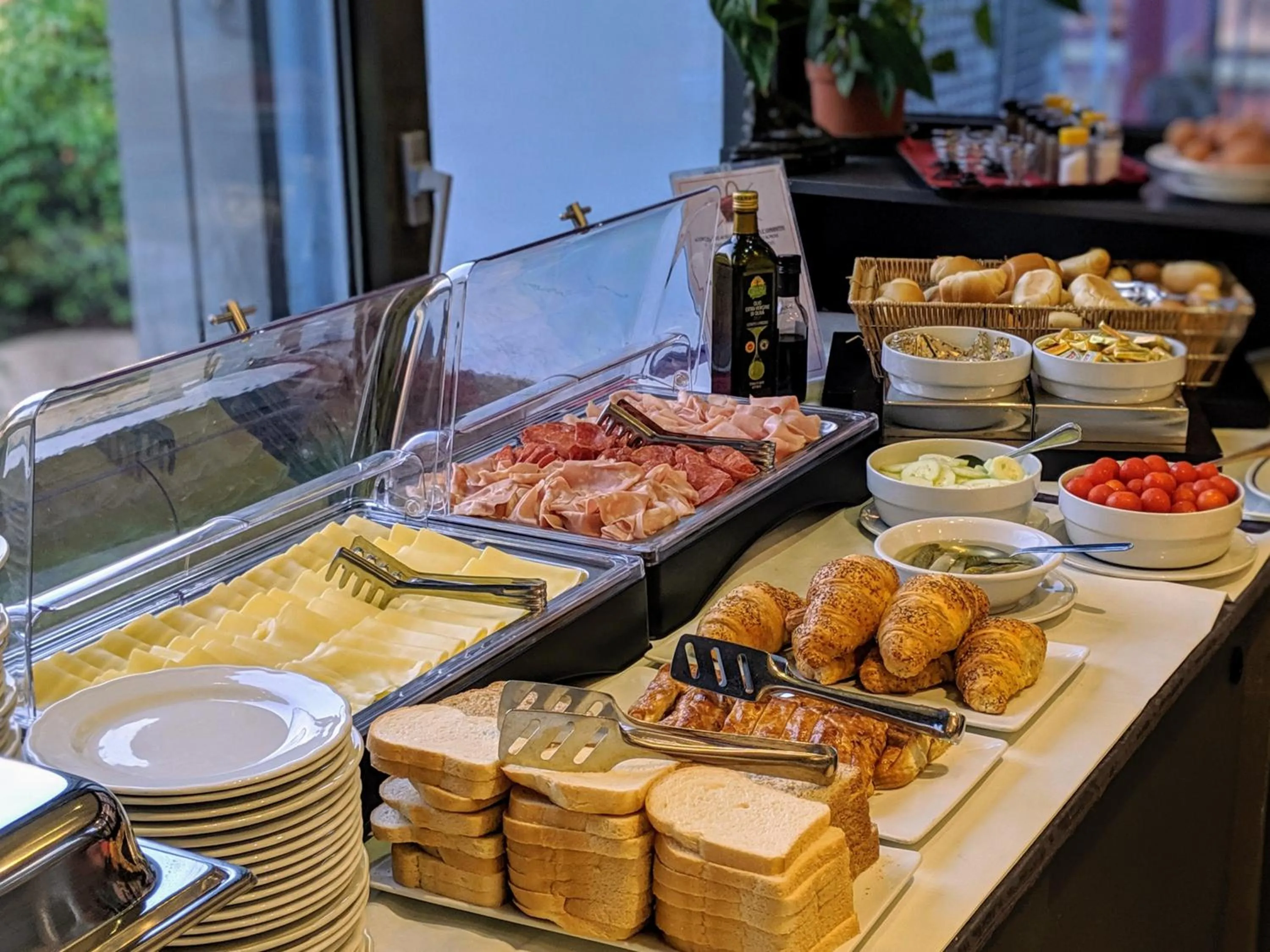 Food and drinks in Hotel Martini