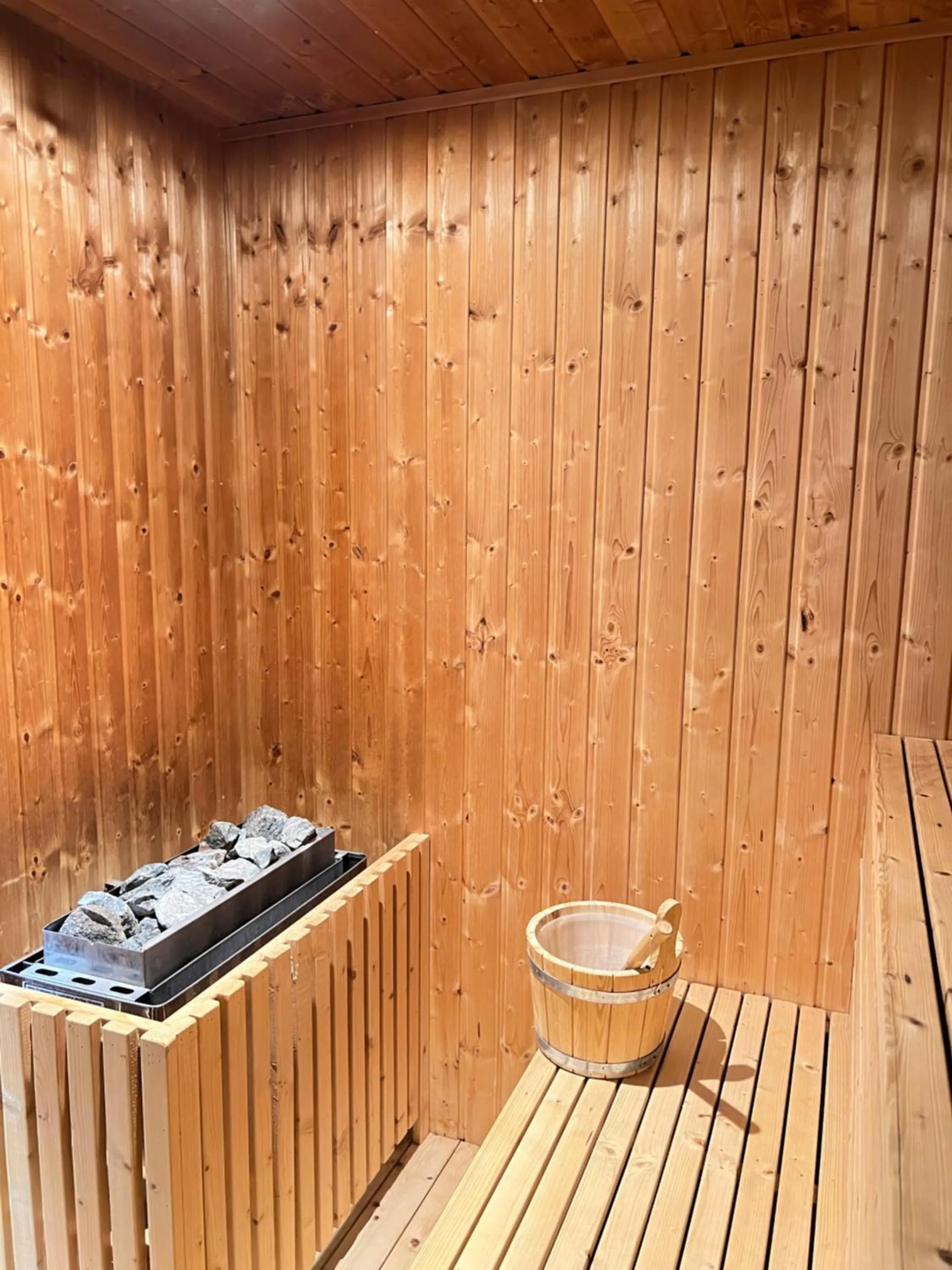 Spa and wellness centre/facilities in Hôtel Le Petit Périer