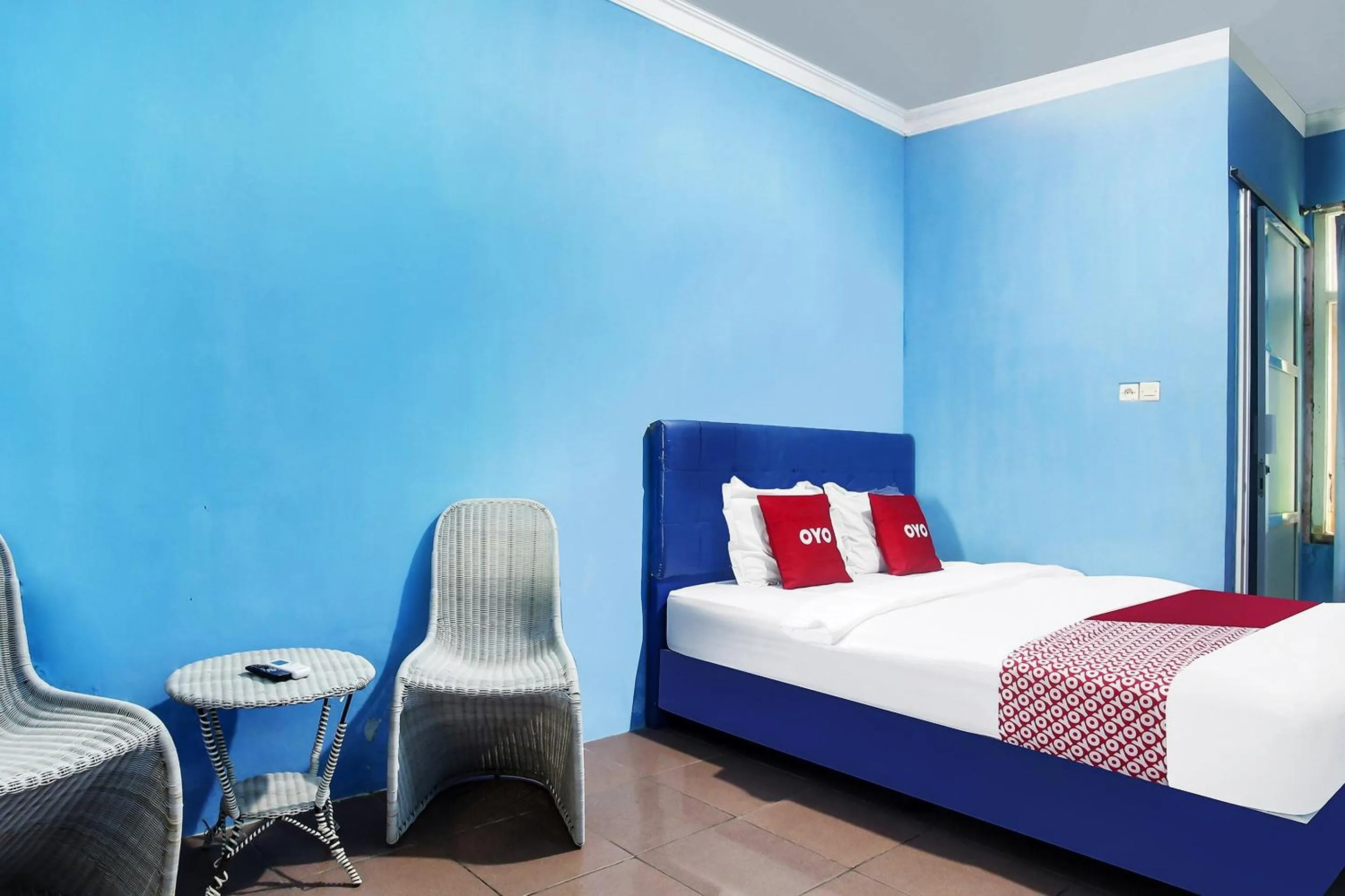 Bedroom, Bed in Hotel O Cottage Putra Mutun Beach