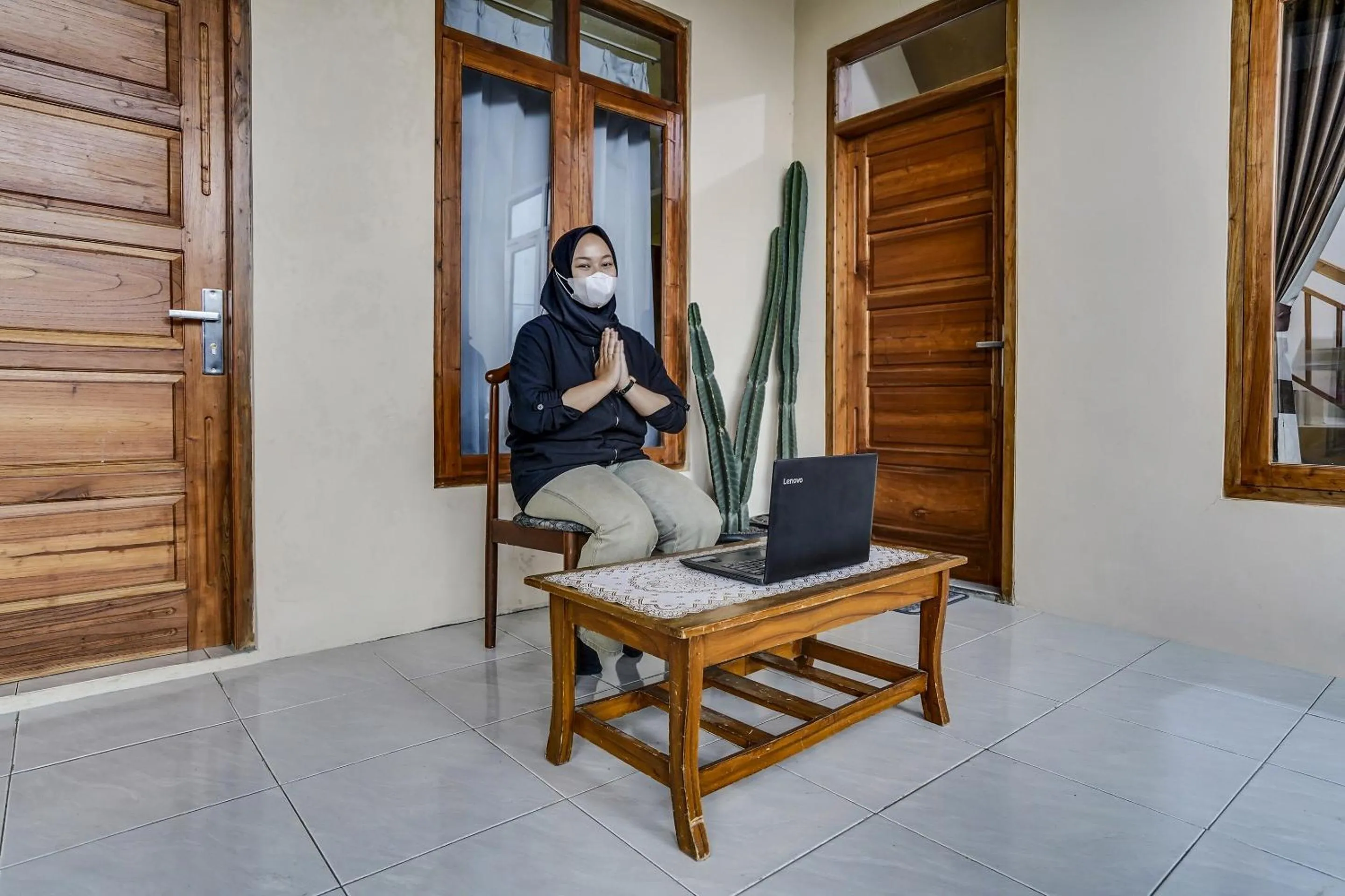 Lobby or reception in OYO Homes 91006 Eco Tourism Desa Cibodas Areng 5 Syariah