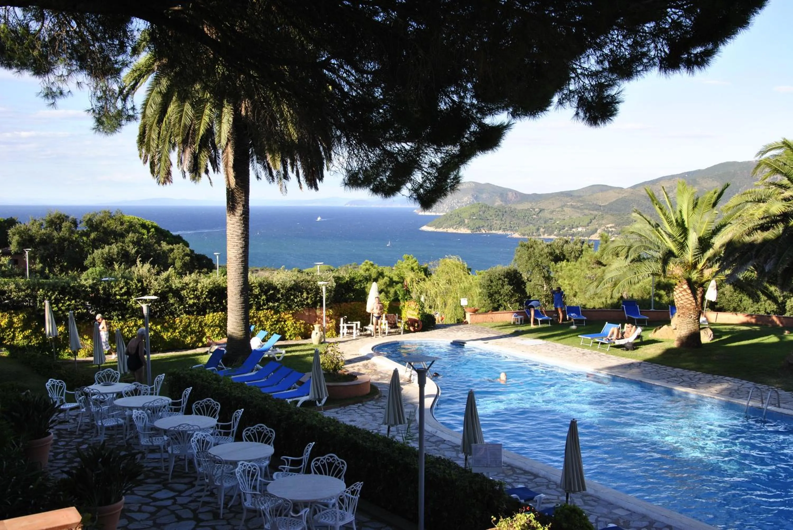 Day in Resort Le Picchiaie