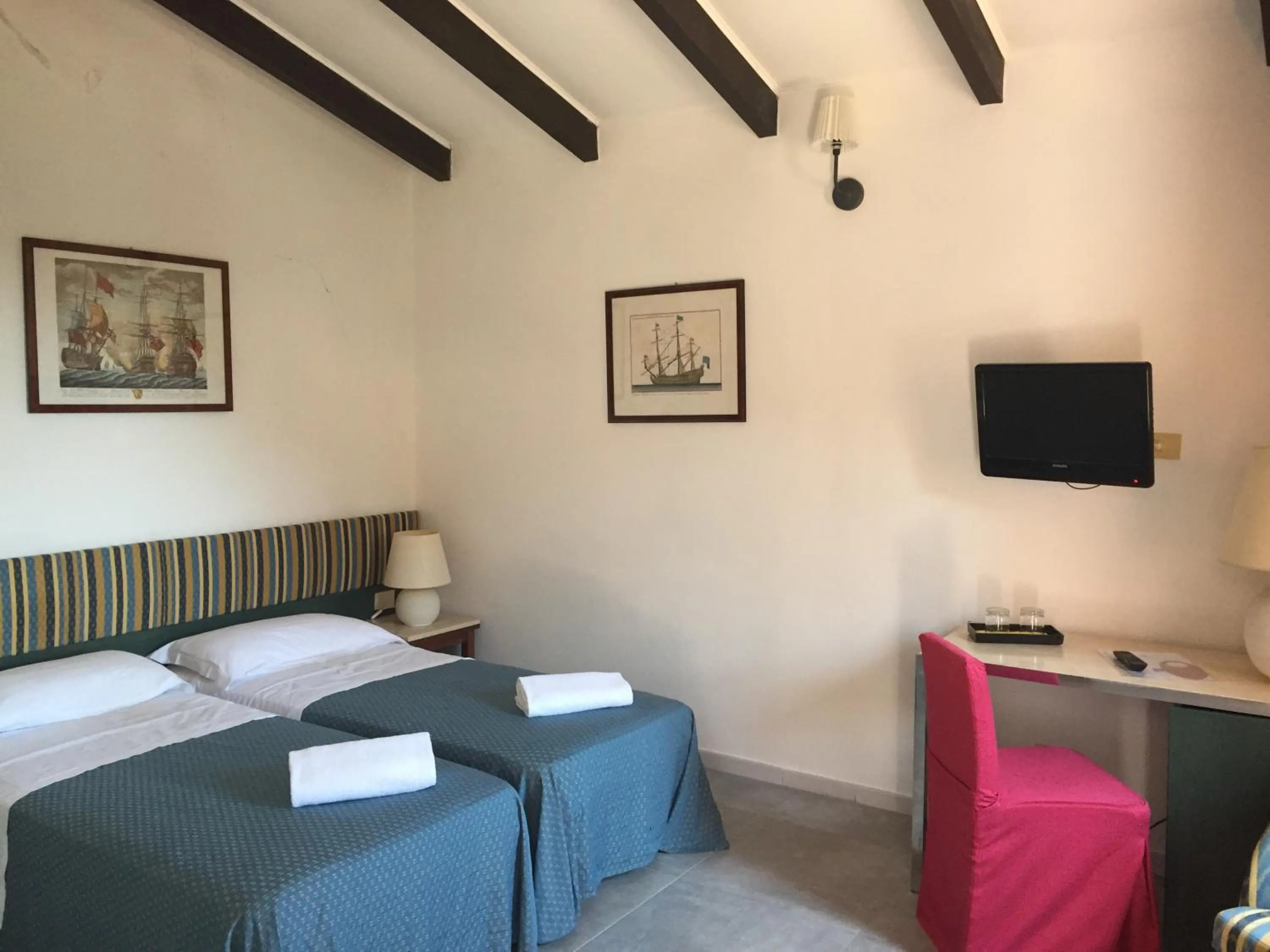 Bed in Resort Le Picchiaie