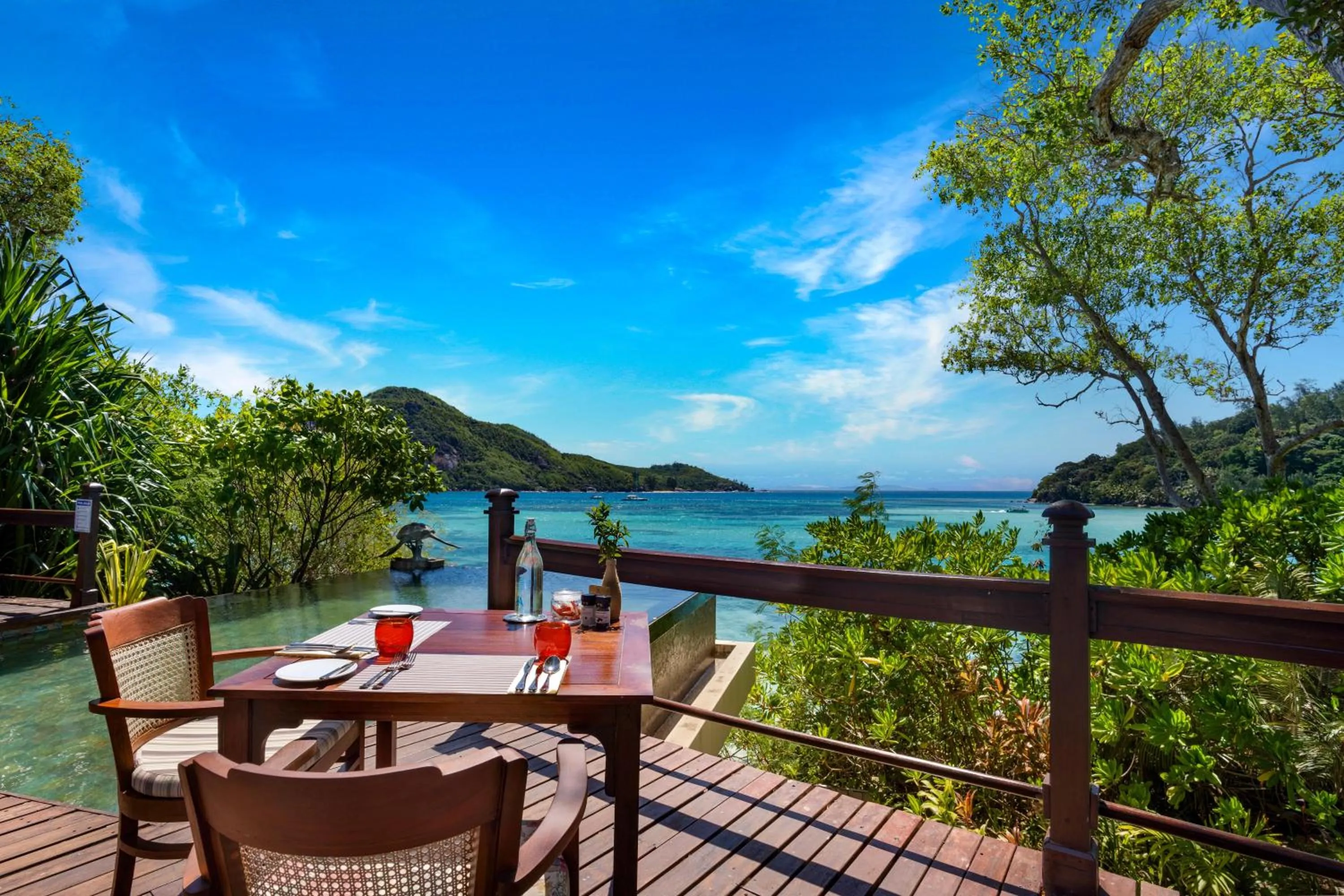 Restaurant/places to eat in JA Enchanted Island Resort Seychelles