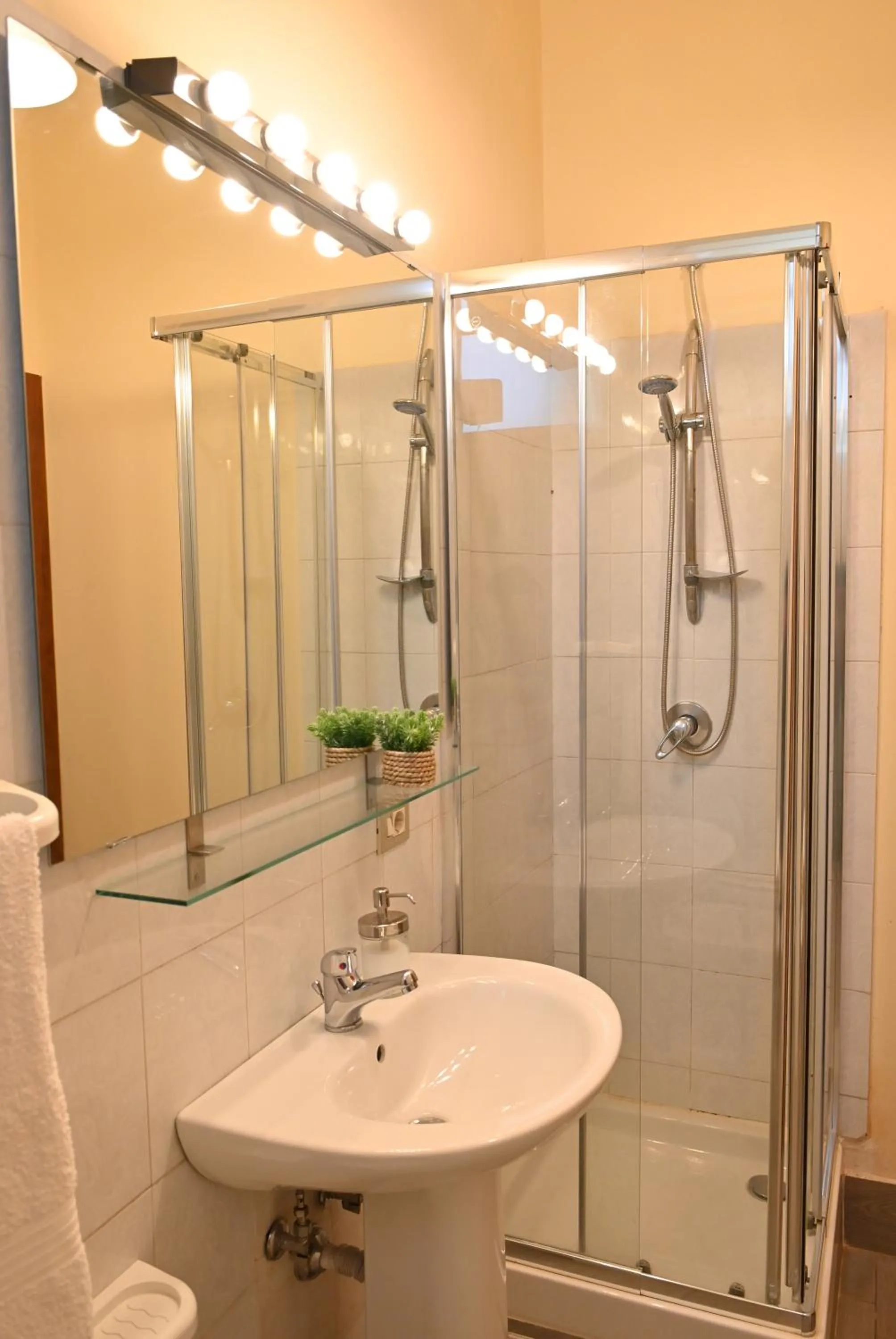 Shower in B&B a Capua - I PORTICI del centro