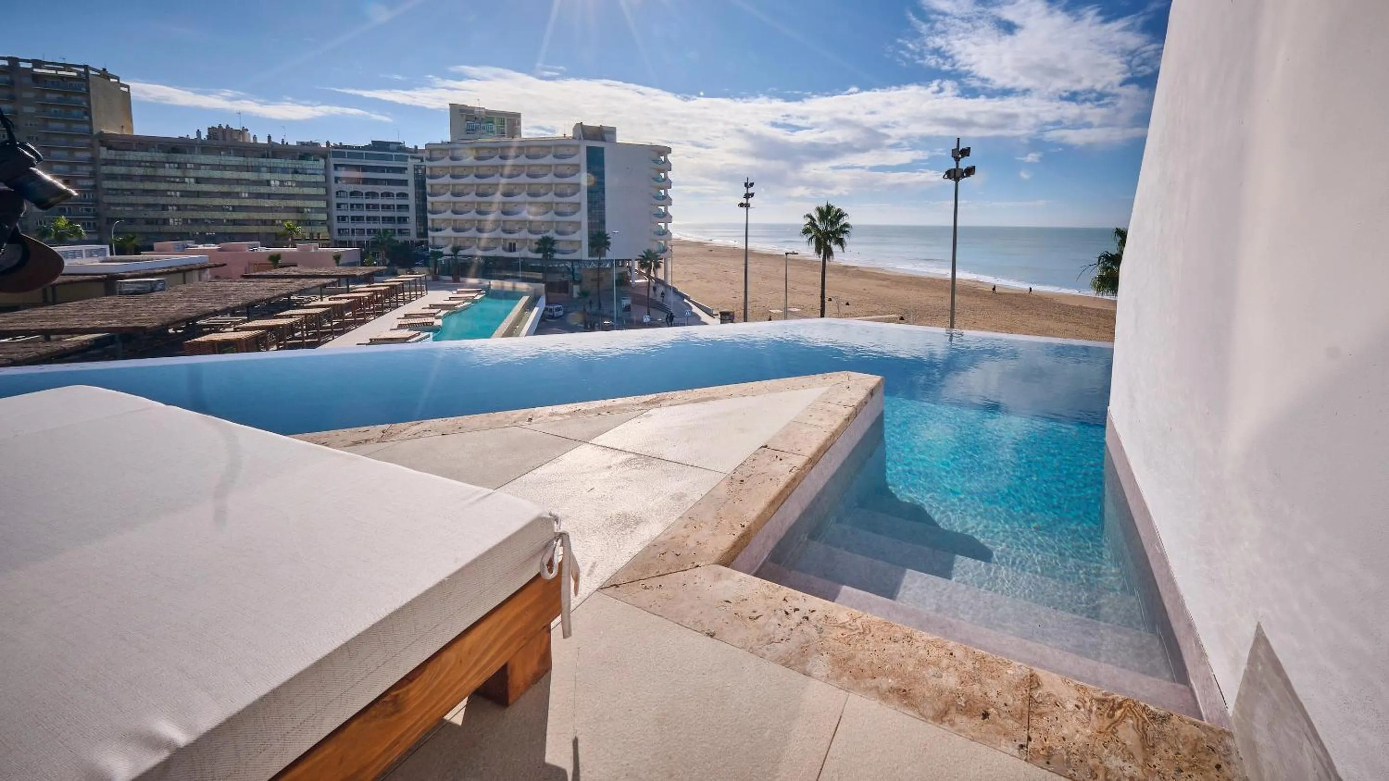 Pool view in Cádiz Bahía by QHotels